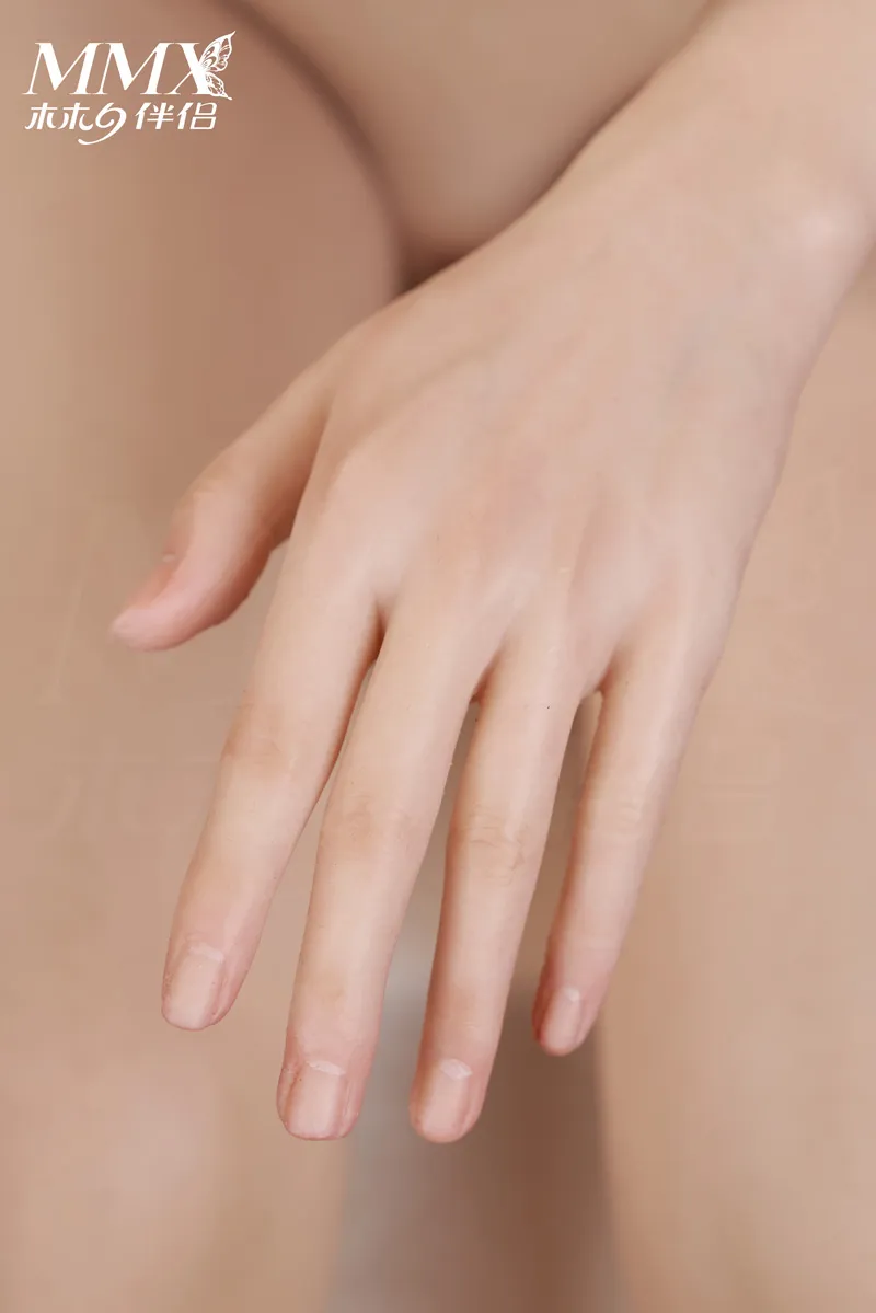 MMX Doll | 165cm/5ft5 Small Breasts Alluring Asian Dark Queen Realistic Silicone Sex Doll - MengQi