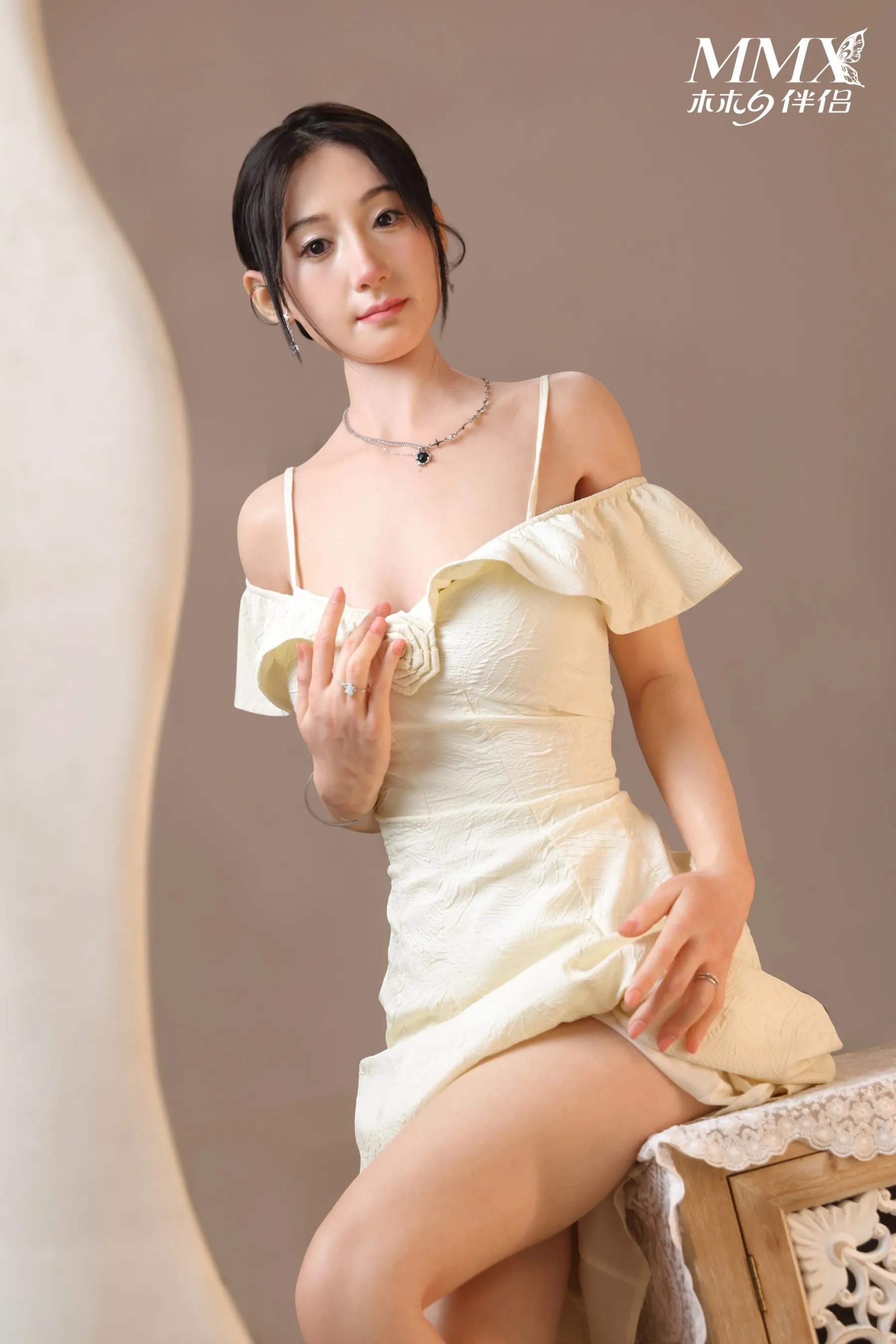 MMX Doll | 172cm/5ft8 Small Breasts Alluring Japanese Innocent Beatuy Realistic Silicone Sex Doll - MengZhu 