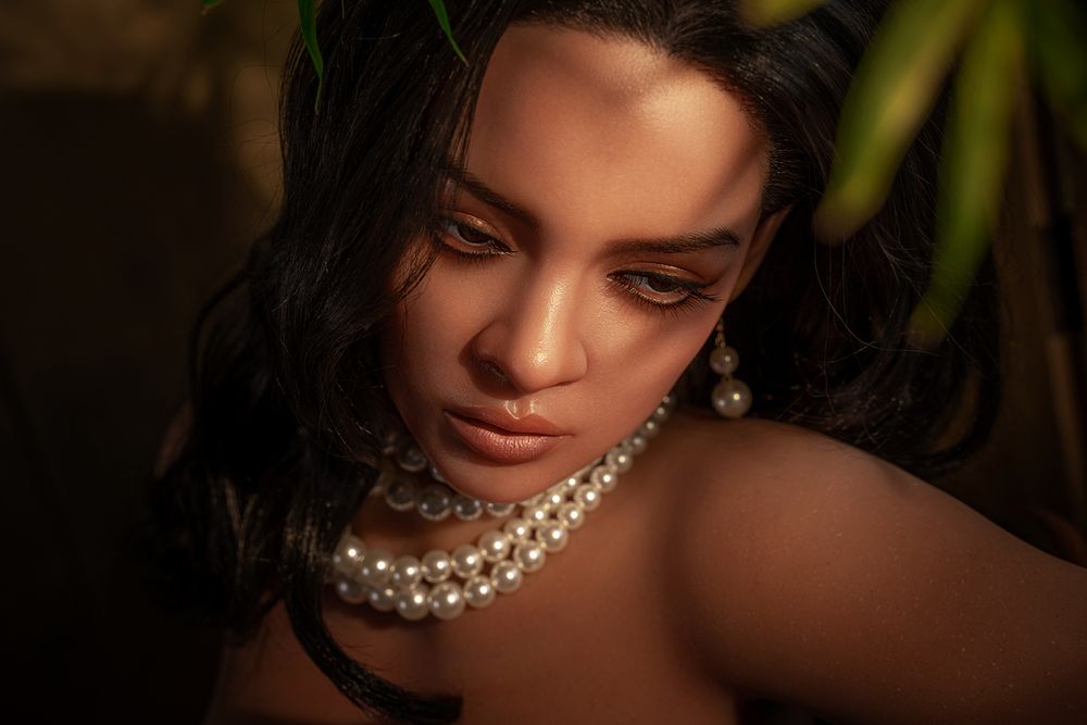 Rosretty Doll | 166cm /5ft4 African American Small Breasts Lifelike Mature Sex Doll - Rihanna-DreamLoveDoll