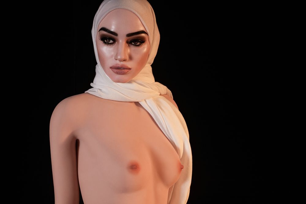 Climax Doll | 177cm/5ft8 Small Breasts Seductive Middle Eastern-style Mature Lifelike TPE Sex Doll – Zara
