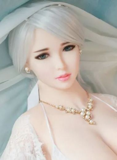 Celia - Sex Doll 5ft 7 with Huge Breast and Lifelike finishes-DreamLoveDoll