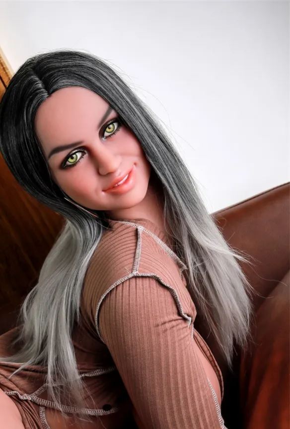 Gianne-5ft4/163cm F-cup Hot Realistic Sex Doll (In Stock EU)-DreamLoveDoll