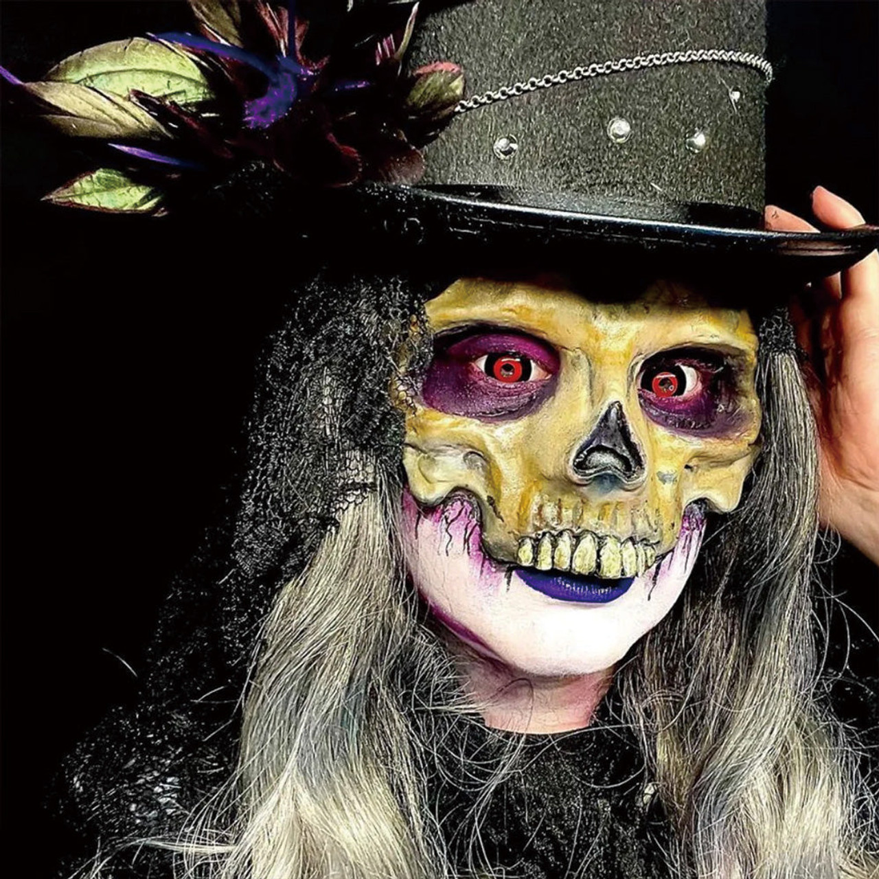 Eyeza Ghoul Red Black Mini Sclera 17mm | 1 Year