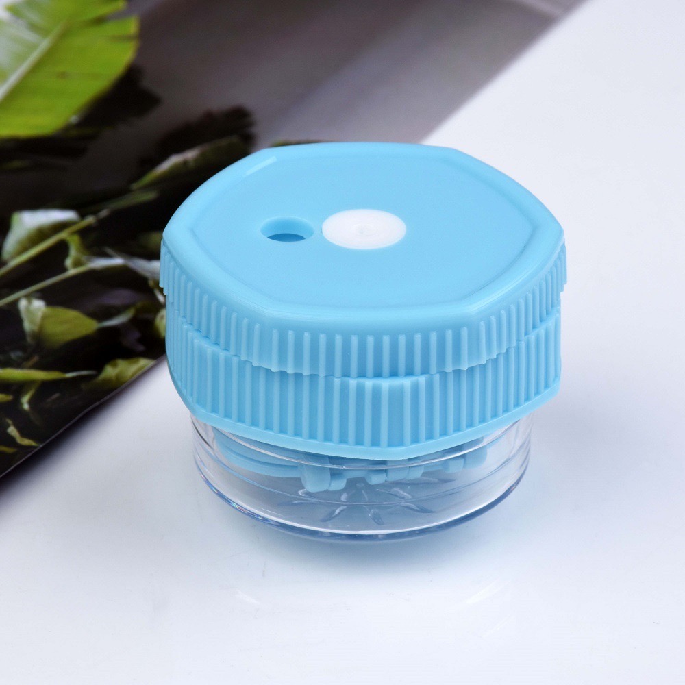 Manual Contact Lens Cleaner