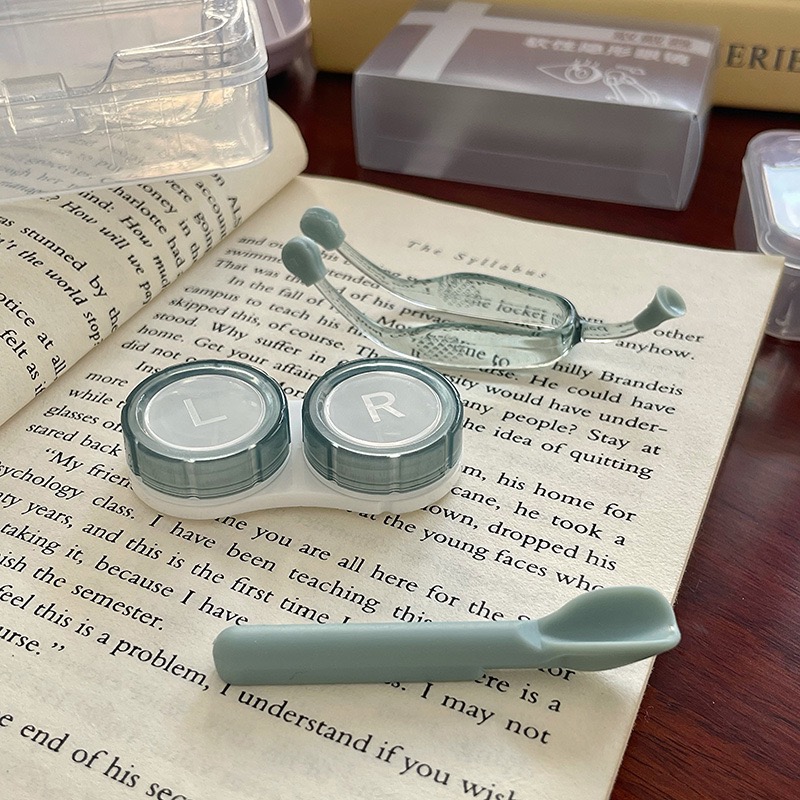 Contact Lens Wearing Tool（Silicone Soft Tweezer Stick Set）