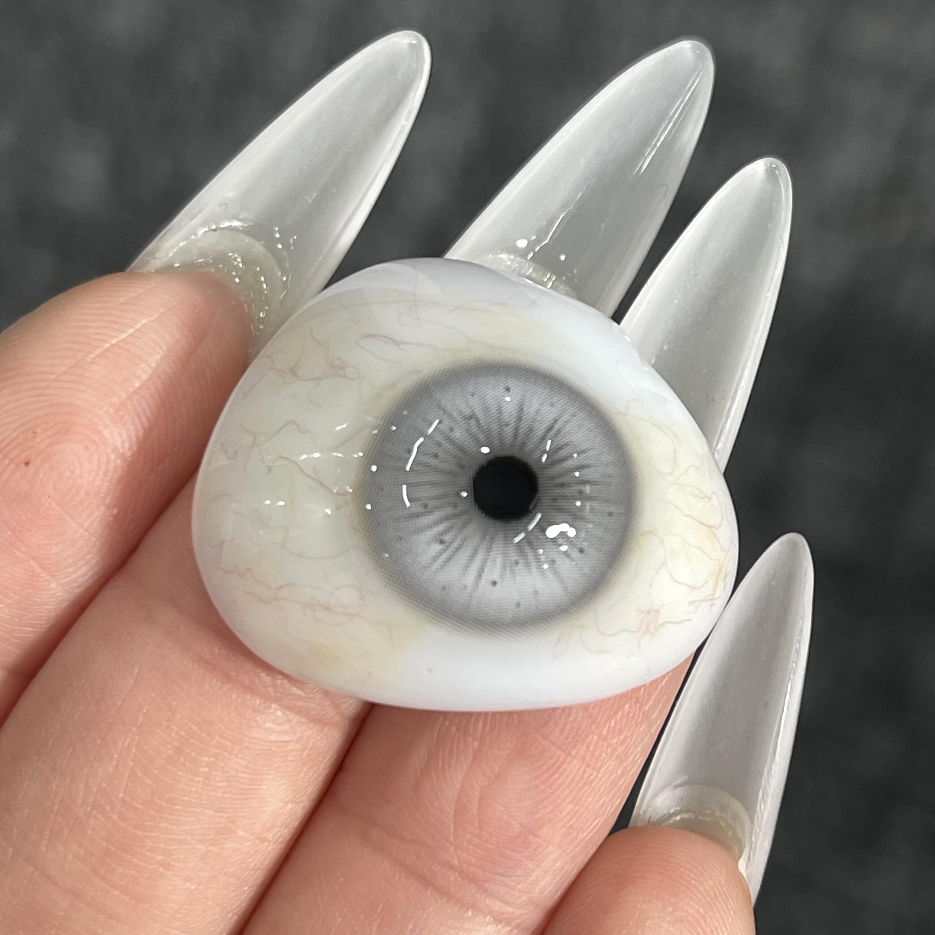 Eyeza Mysteria White | 6 Months