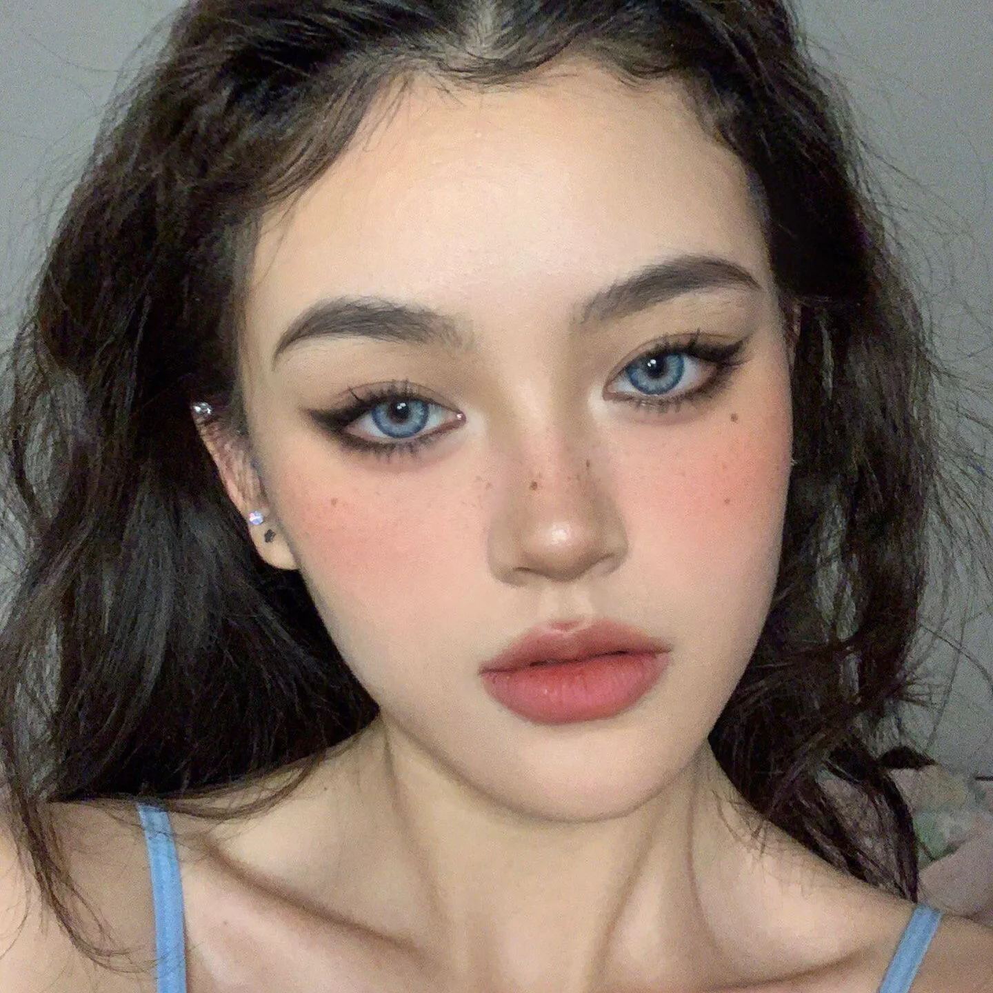 Eyeza Abyss Witch | 1 Year