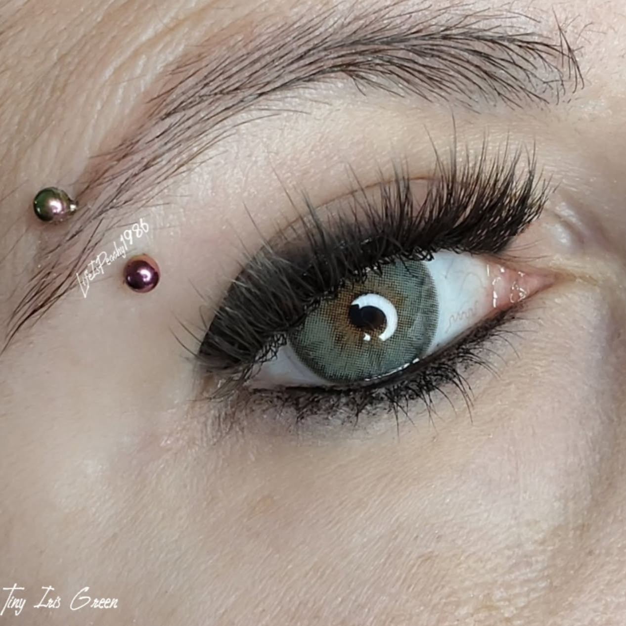 Eyeza Tiny Iris Green | 1 Year