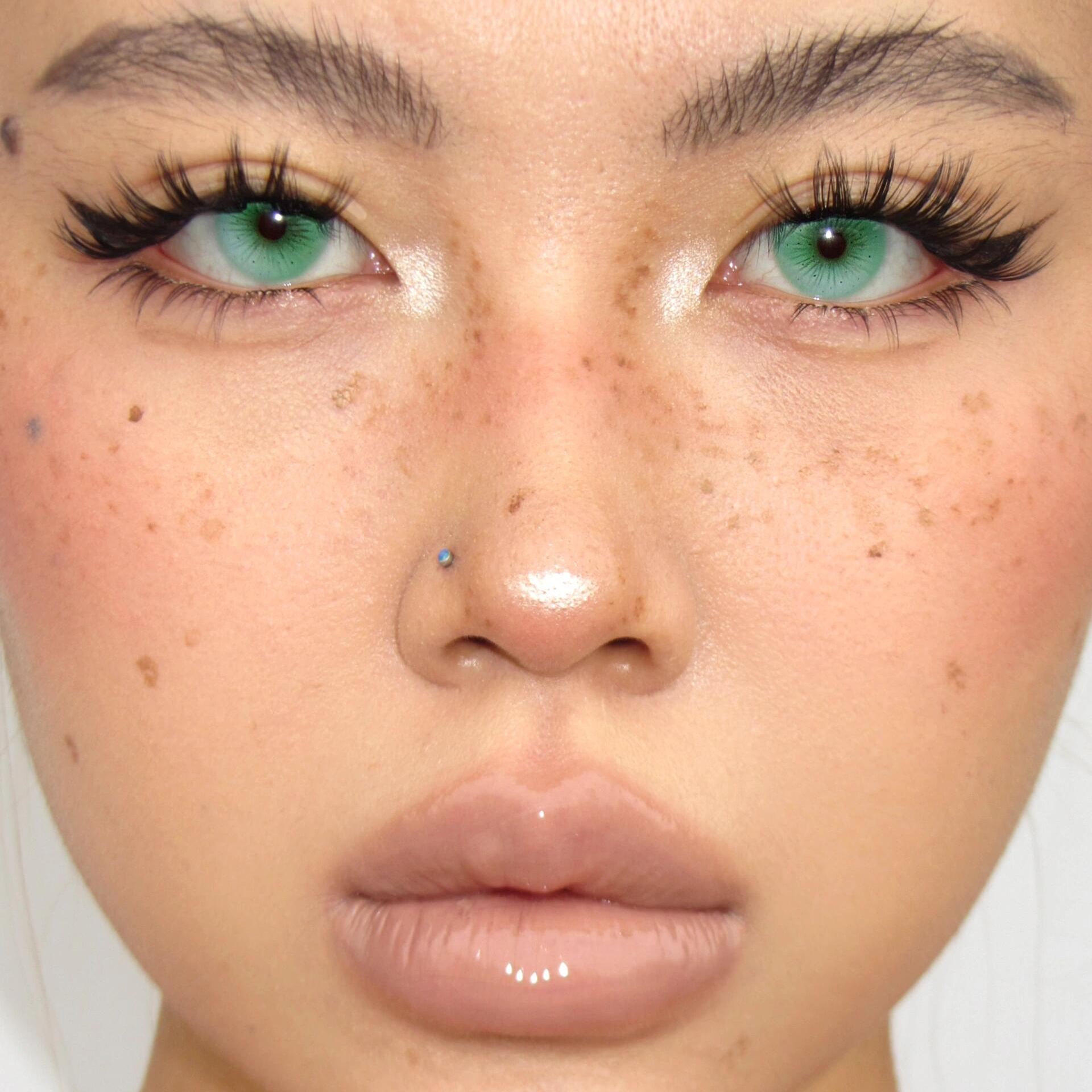 Eyeza Mysteria Green | 6 Months