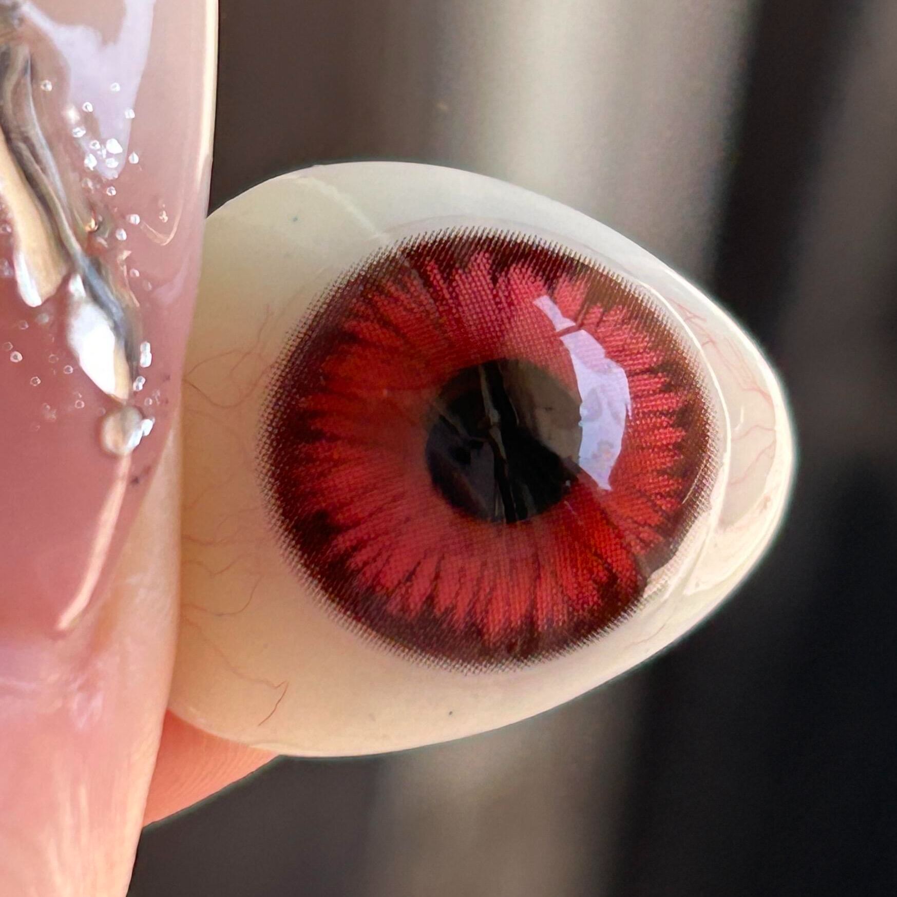 Eyeza Icy Petal Red | 1 Year