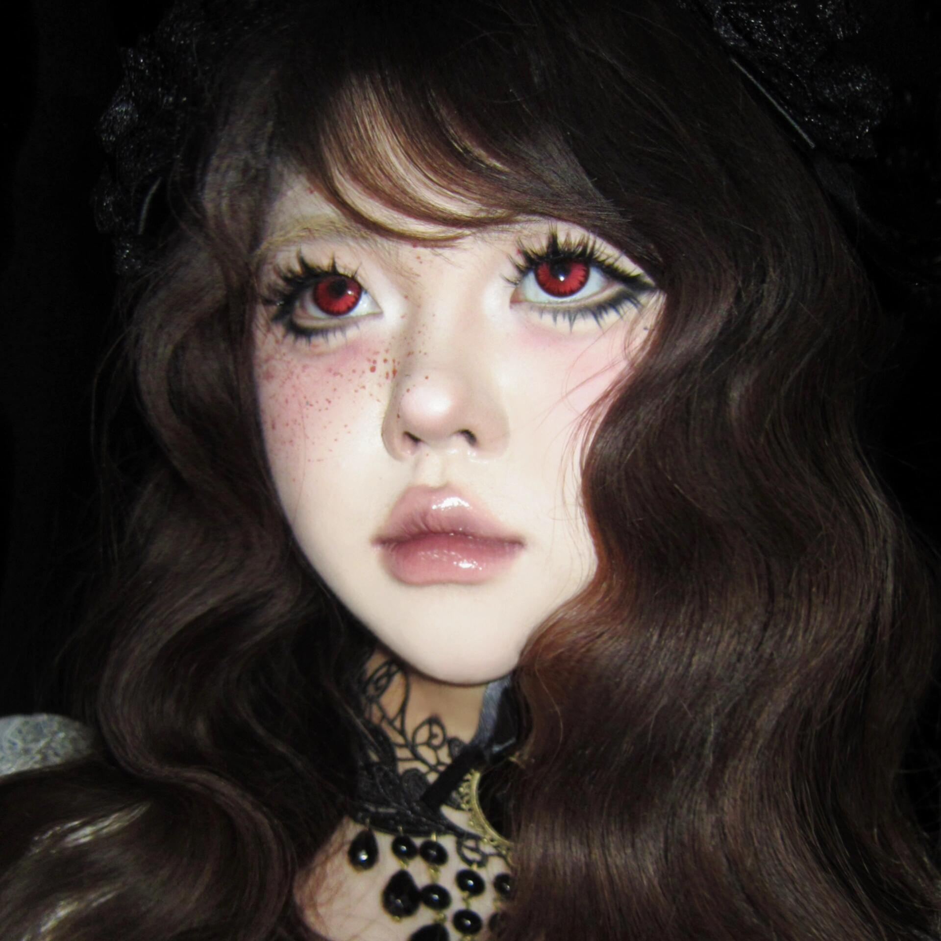 Eyeza Icy Petal Red | 1 Year