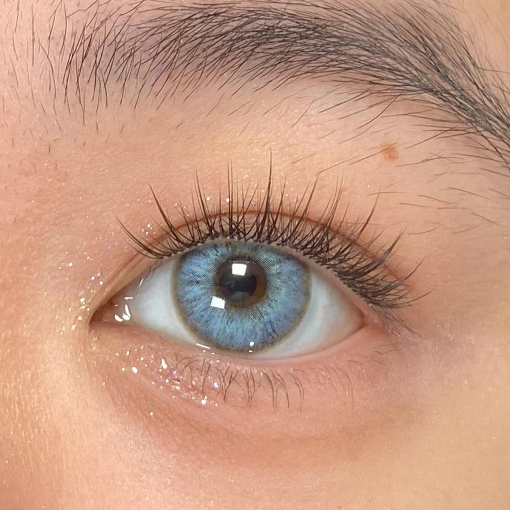 Eyeza Peacock Feather | 1 Day