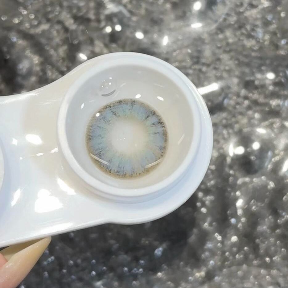 Eyeza Peacock Feather | 1 Day