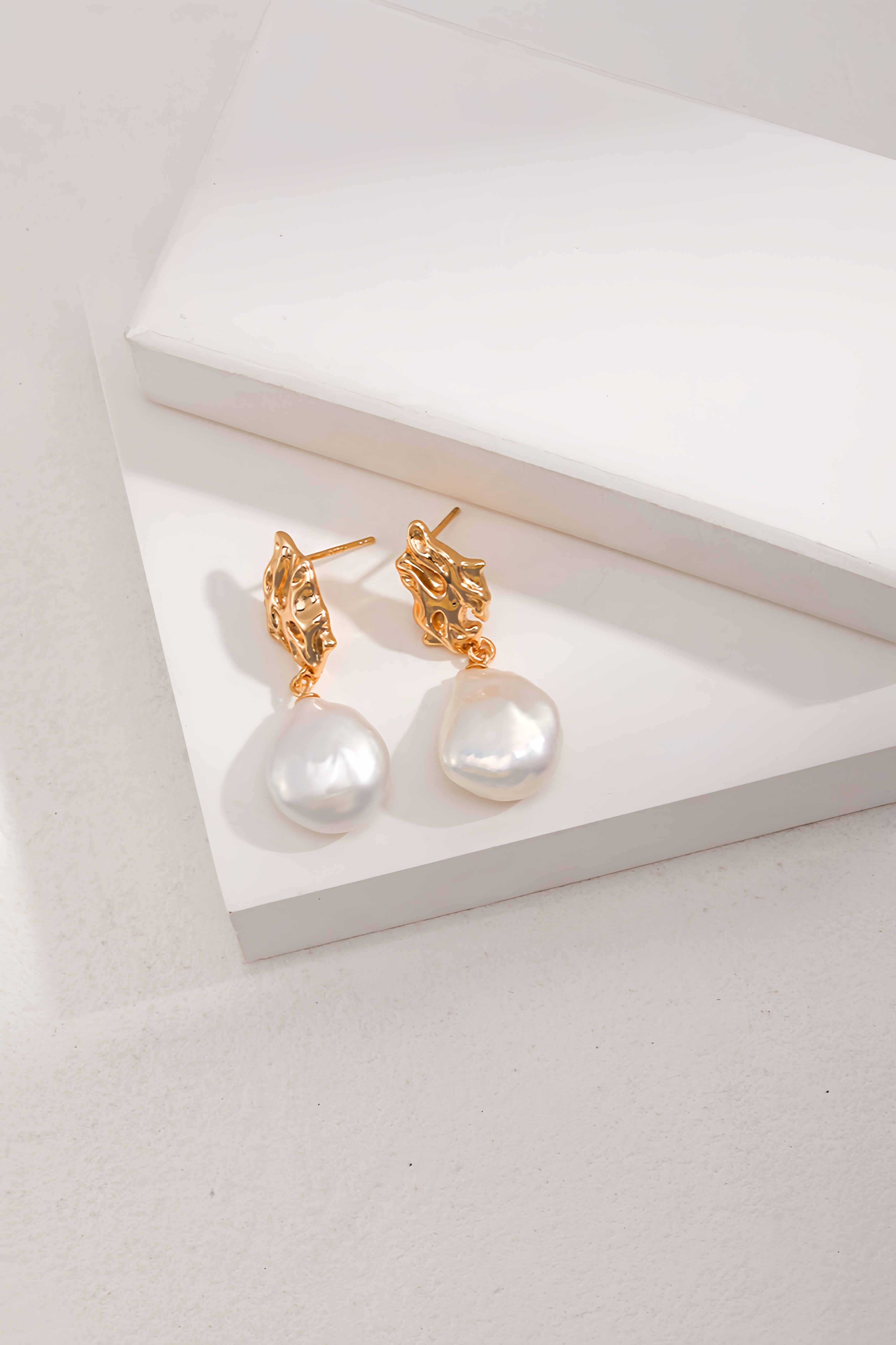 18K S925 Sterling Silver Baroque Pearl Earrings