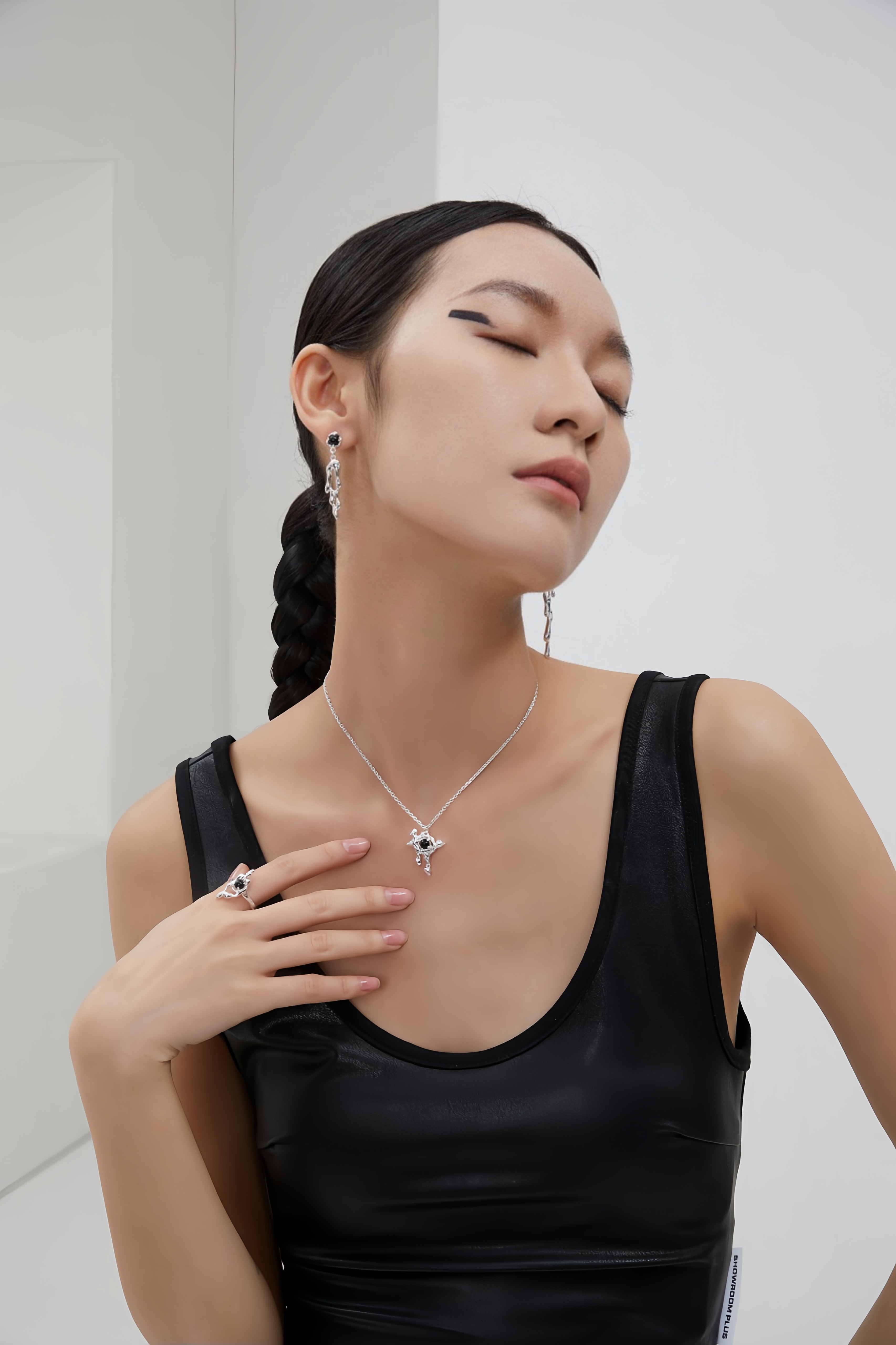 18K S925 Sterling Silver Fashion Personalized Onyx Series