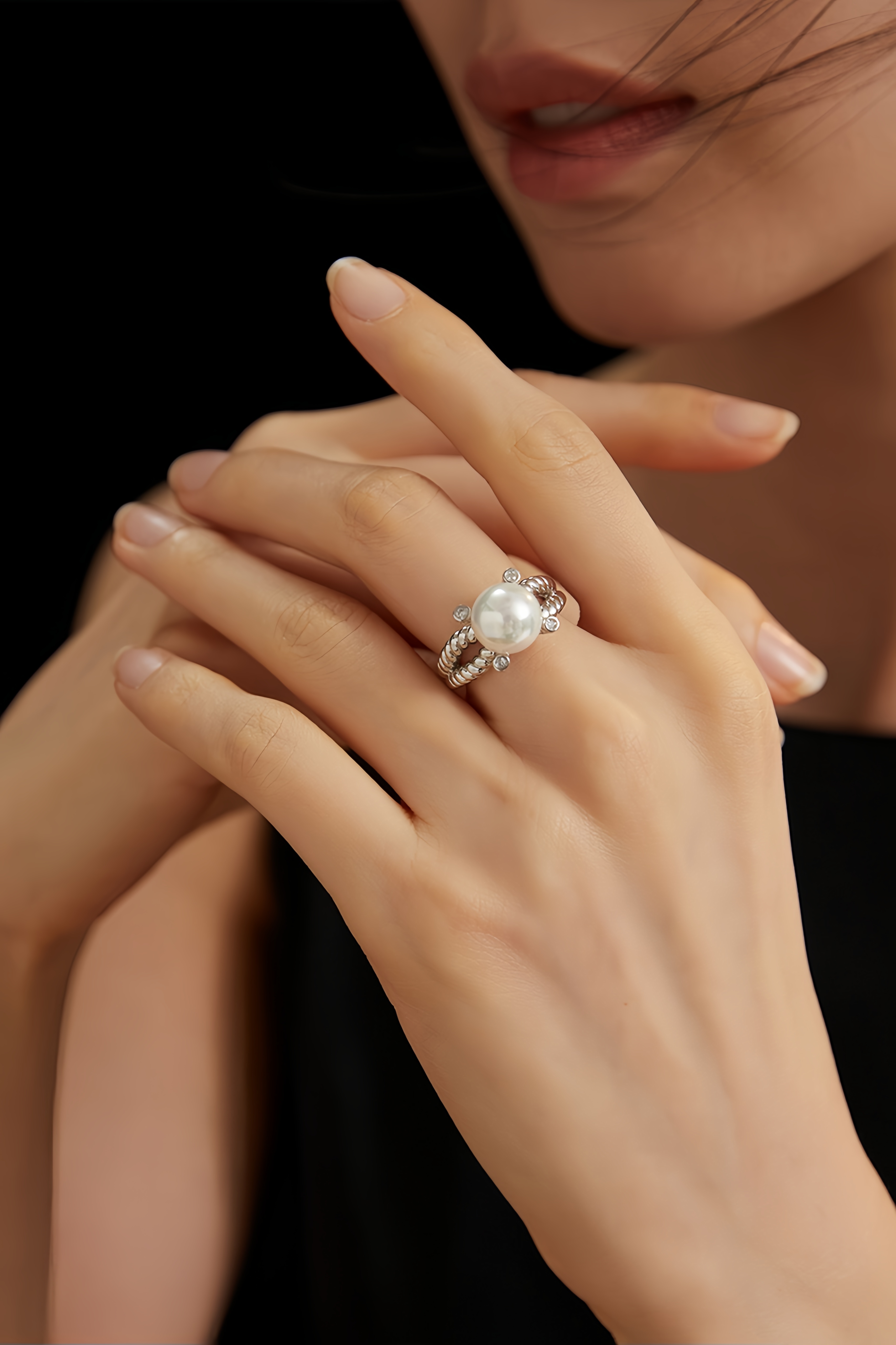 18K S92 Sterling Silver Simple Atmosphere Fashion Ring