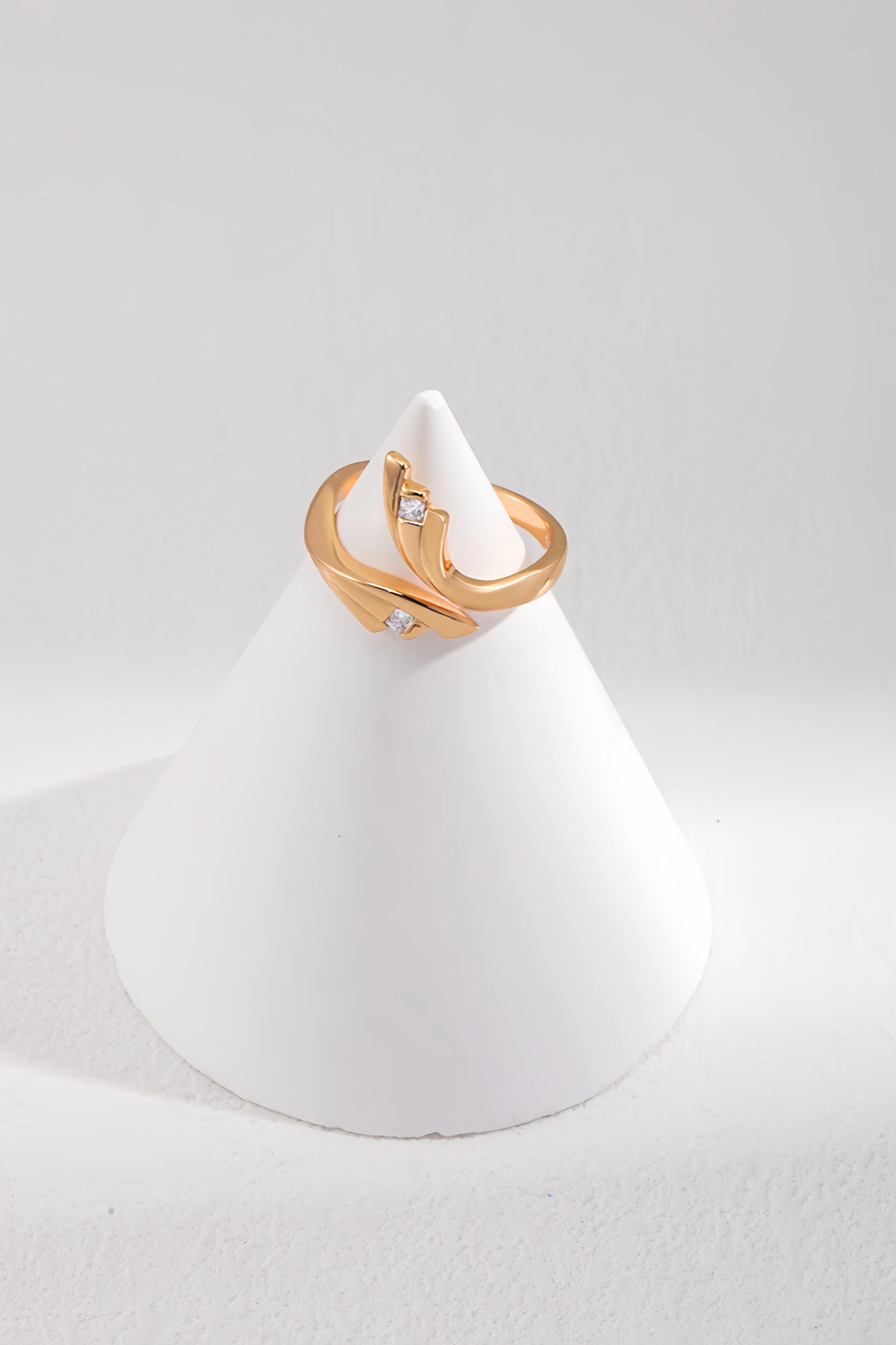 18K S92 Sterling Silver Simple Vintage Fashion Ring