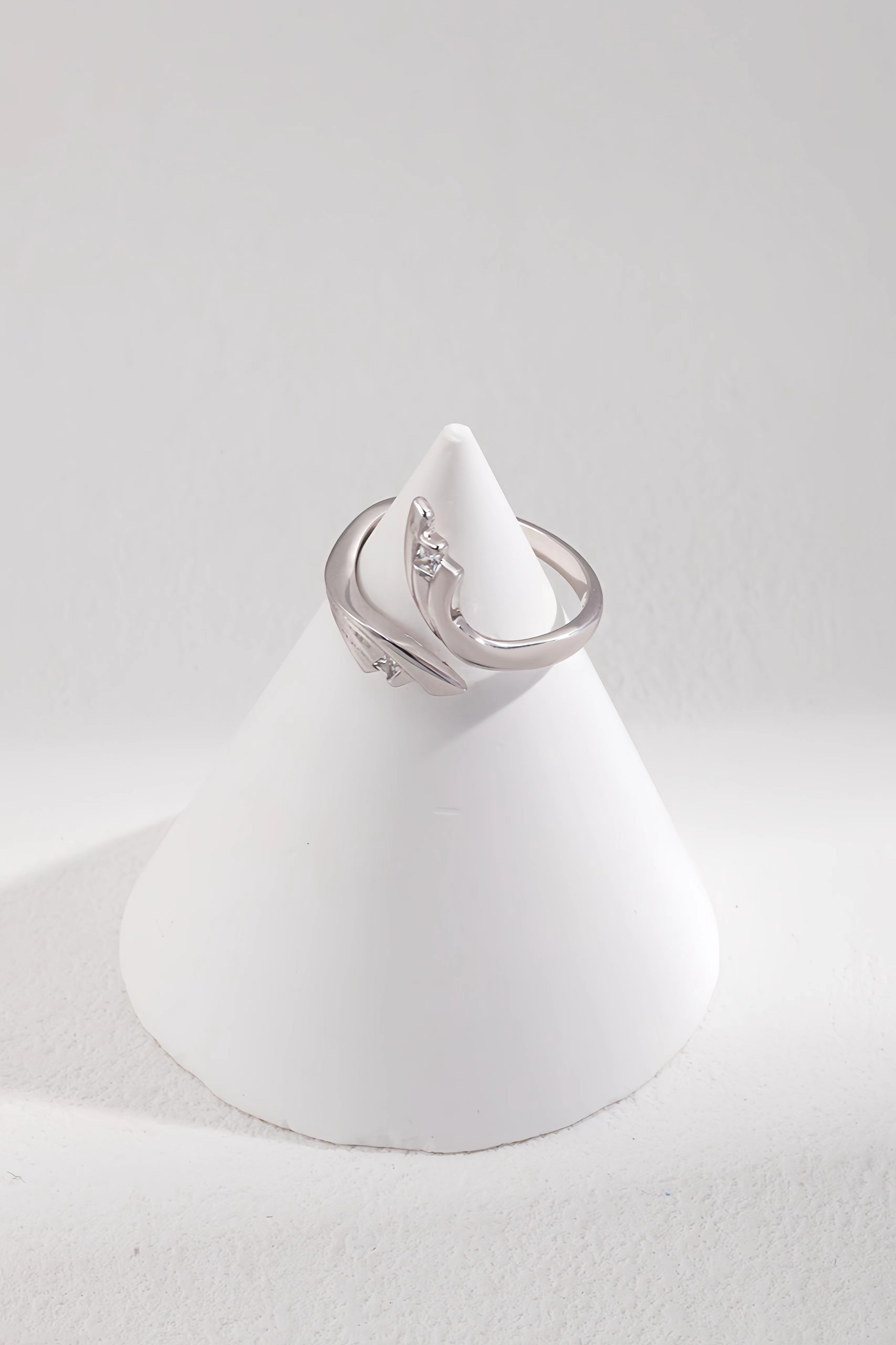 18K S92 Sterling Silver Simple Vintage Fashion Ring