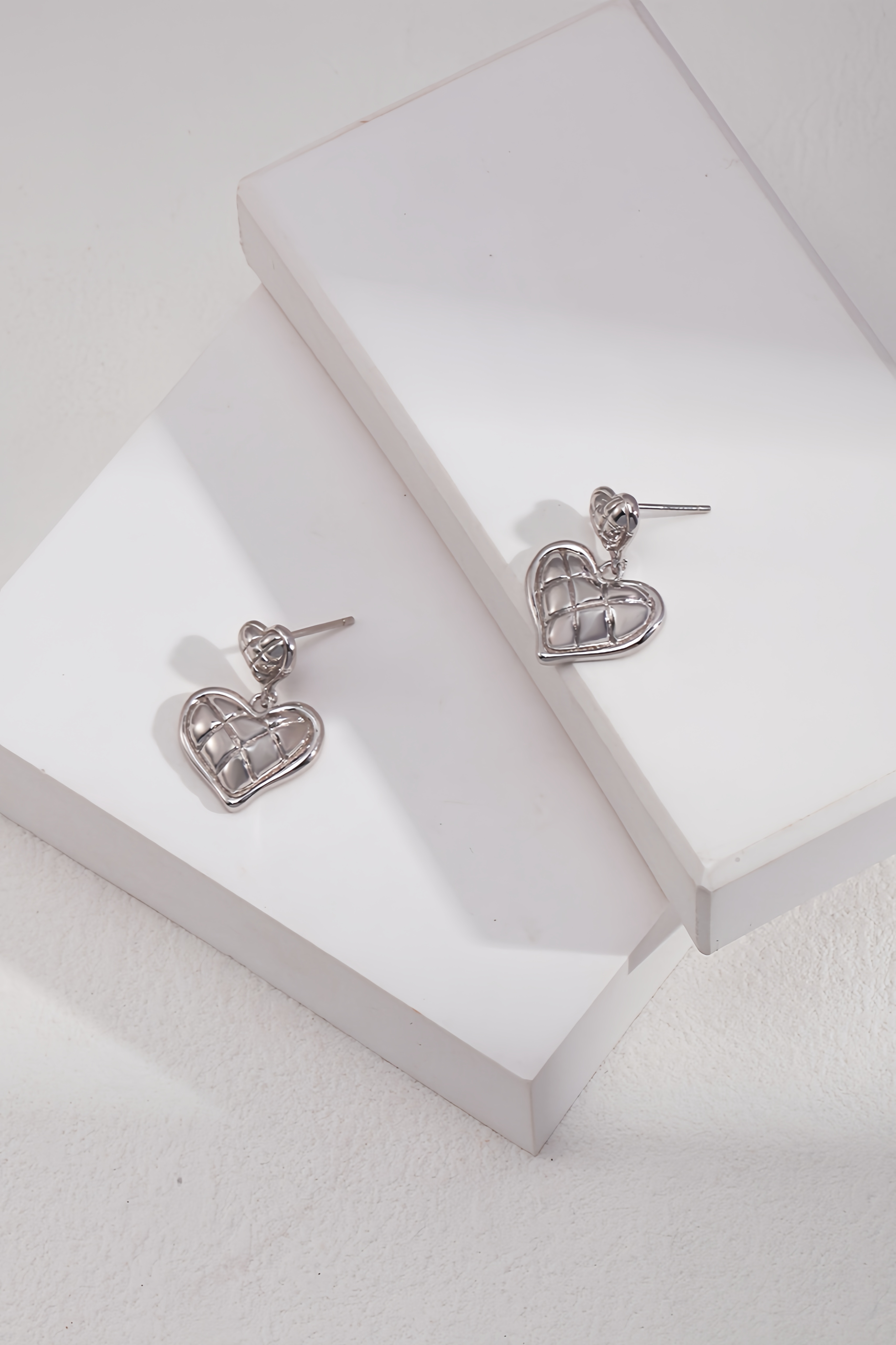 18K S925 Sterling Silver Heart Earrings