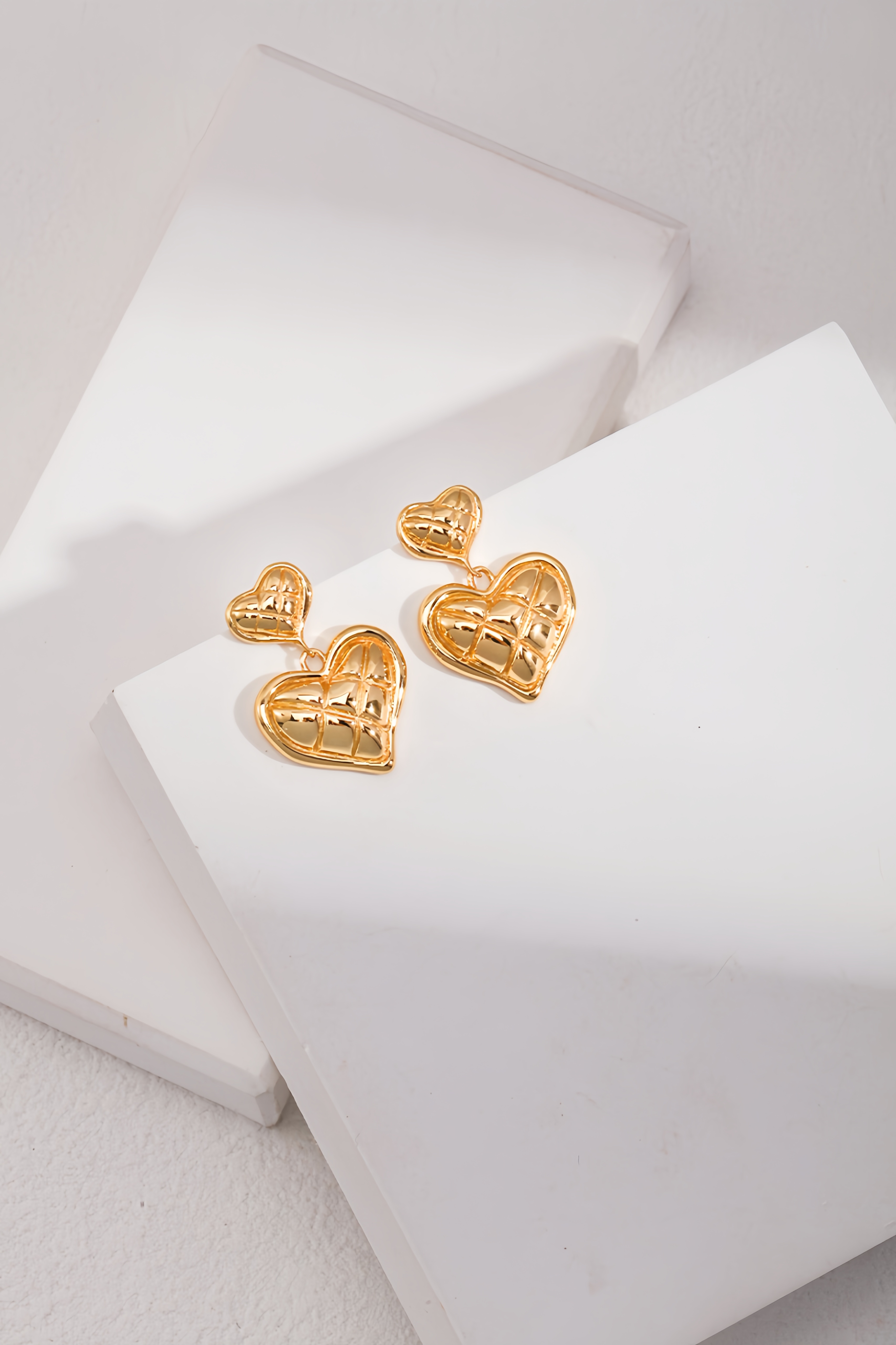 18K S925 Sterling Silver Heart Earrings
