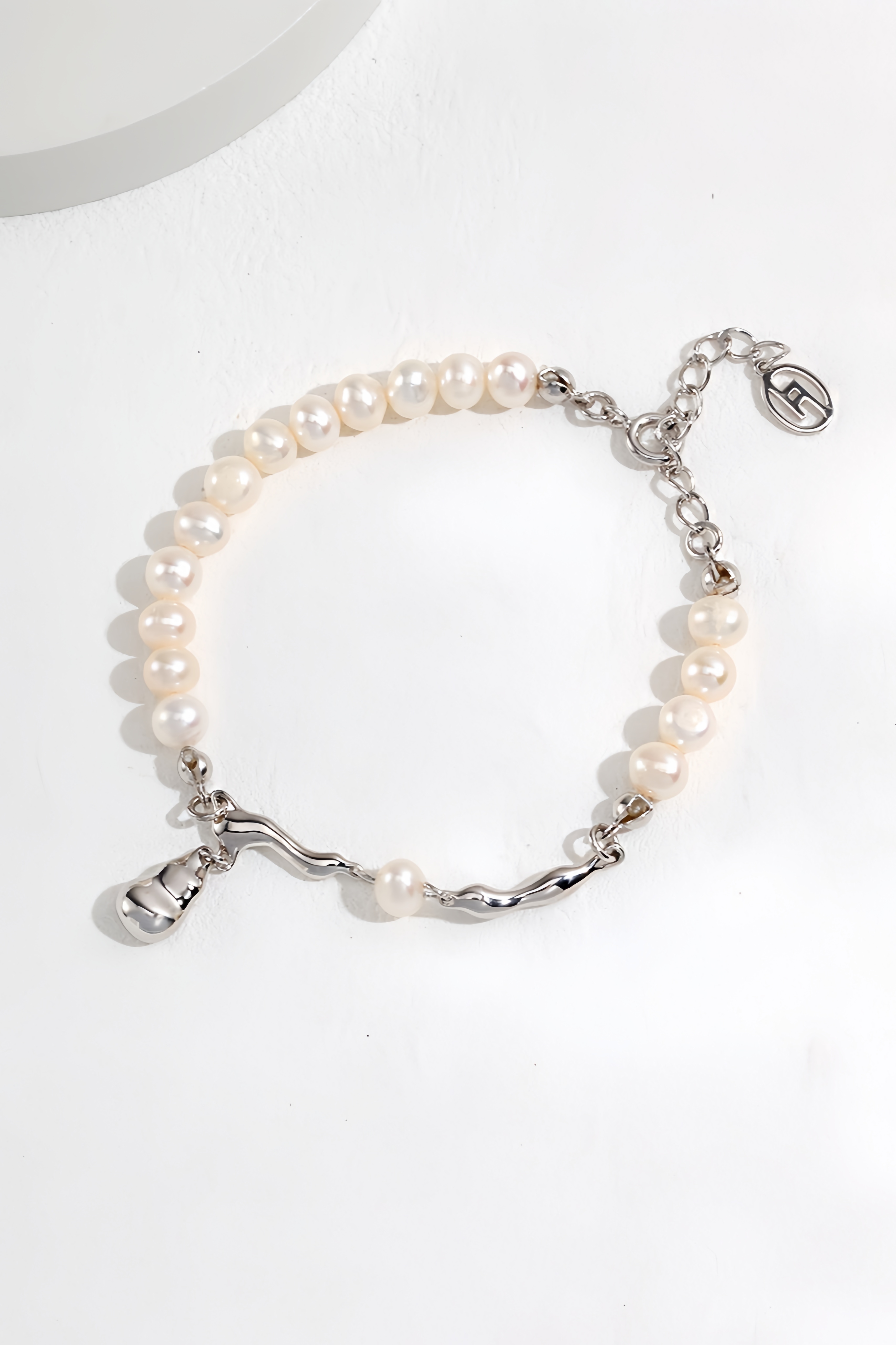 18K S925 Sterling Silver Fashion INS Style Premium Pearl Collection