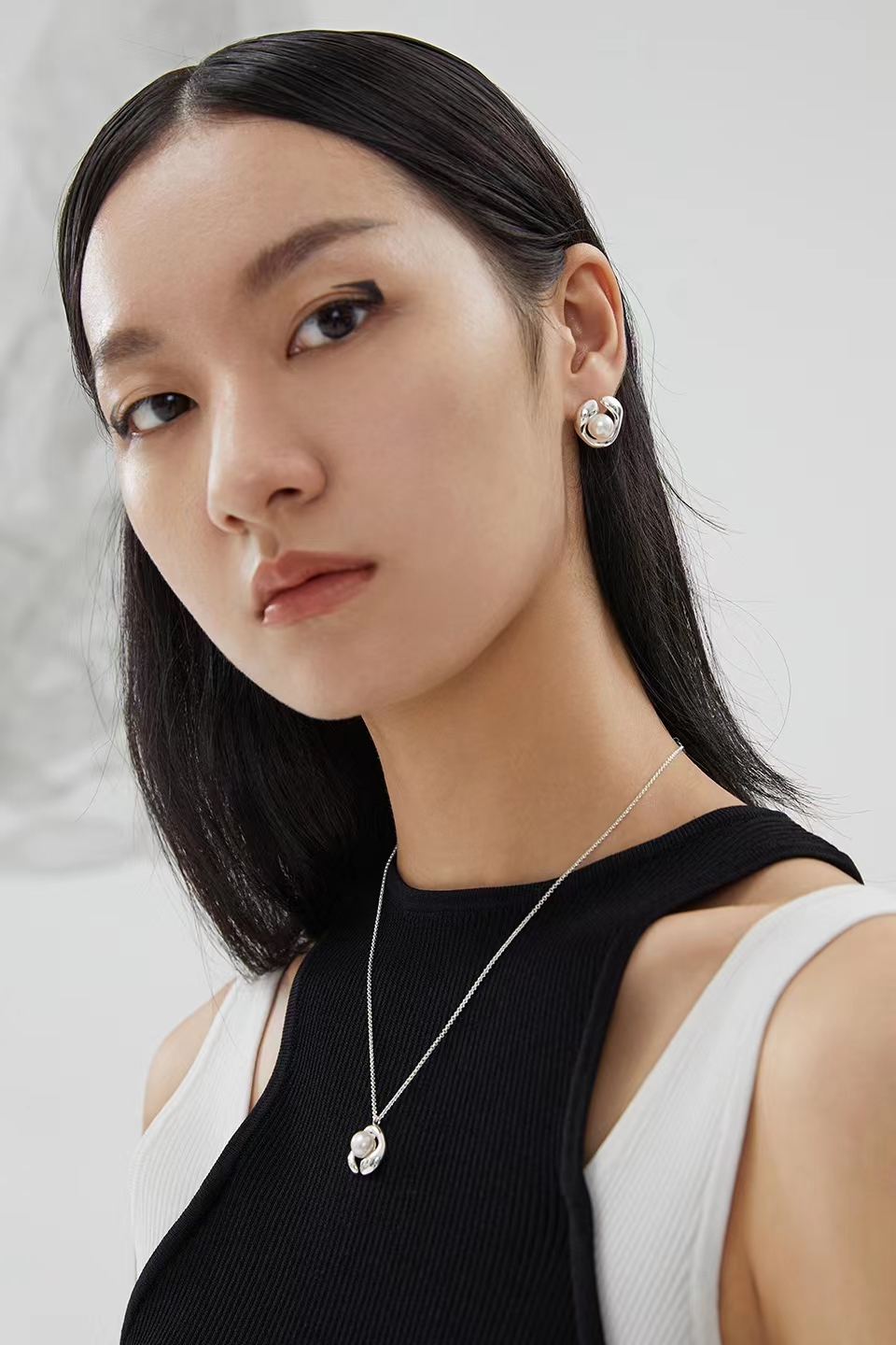 18K S925 Sterling Silver Fashion Cool Style Pearl Reinvention Collection