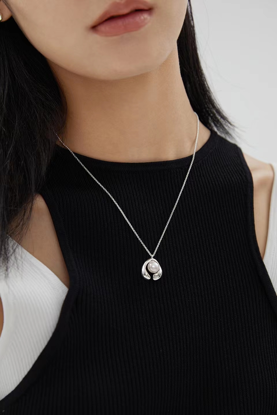 18K S925 Sterling Silver Fashion Cool Style Pearl Reinvention Collection