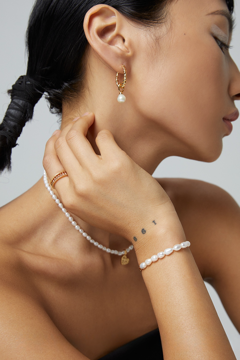 18K S925 Sterling Silver Fashion Elegant Earrings Necklace Collection