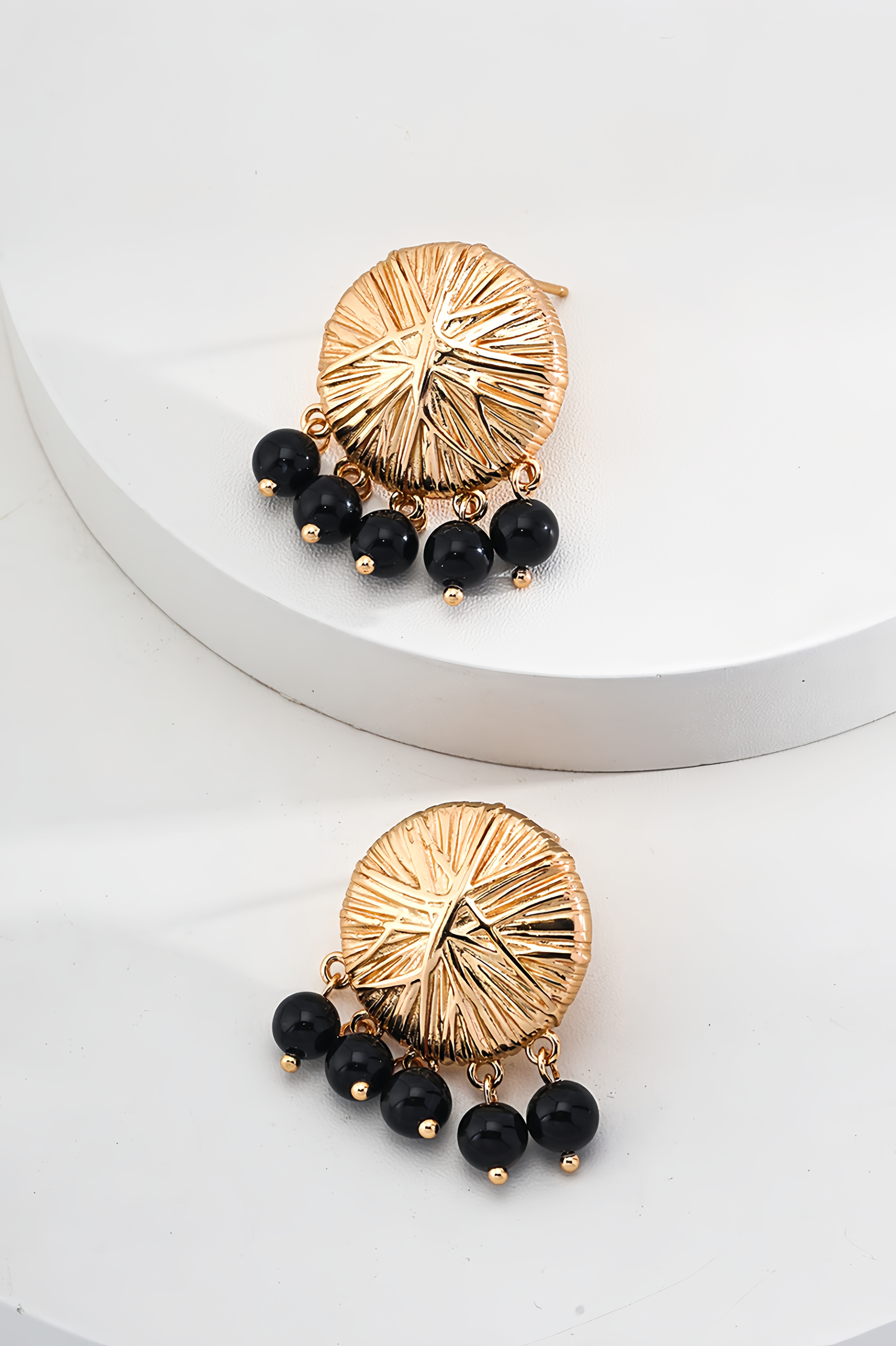 Natural Freshwater Pearl Flower Pendant Necklace