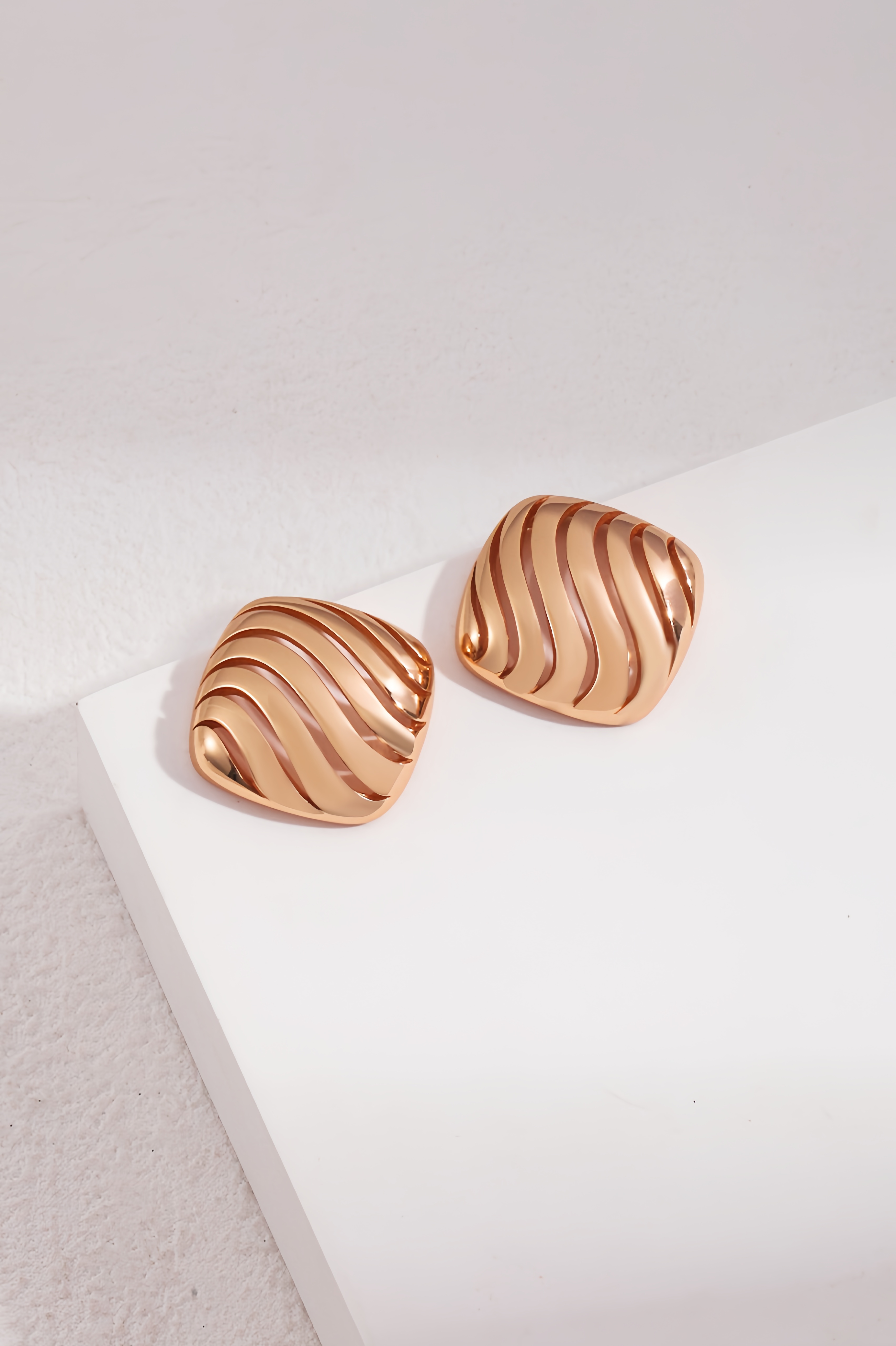 18K S95 Sterling Silver Fashion Personalized Premium Earrings Necklace Collection