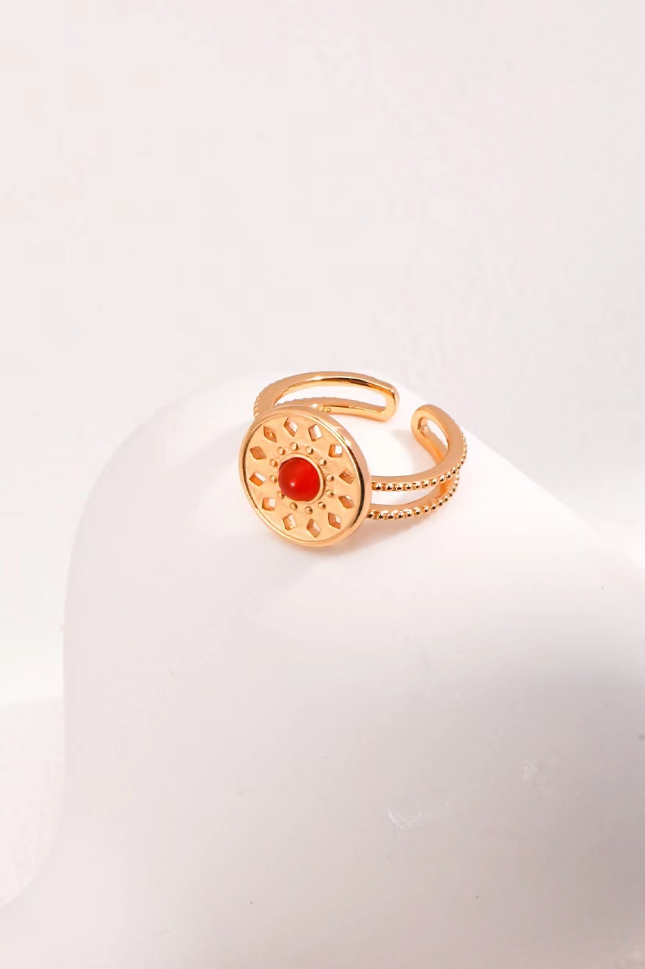 18K S925 Sterling Silver Fashion Exquisite Premium Feeling Ring Necklace