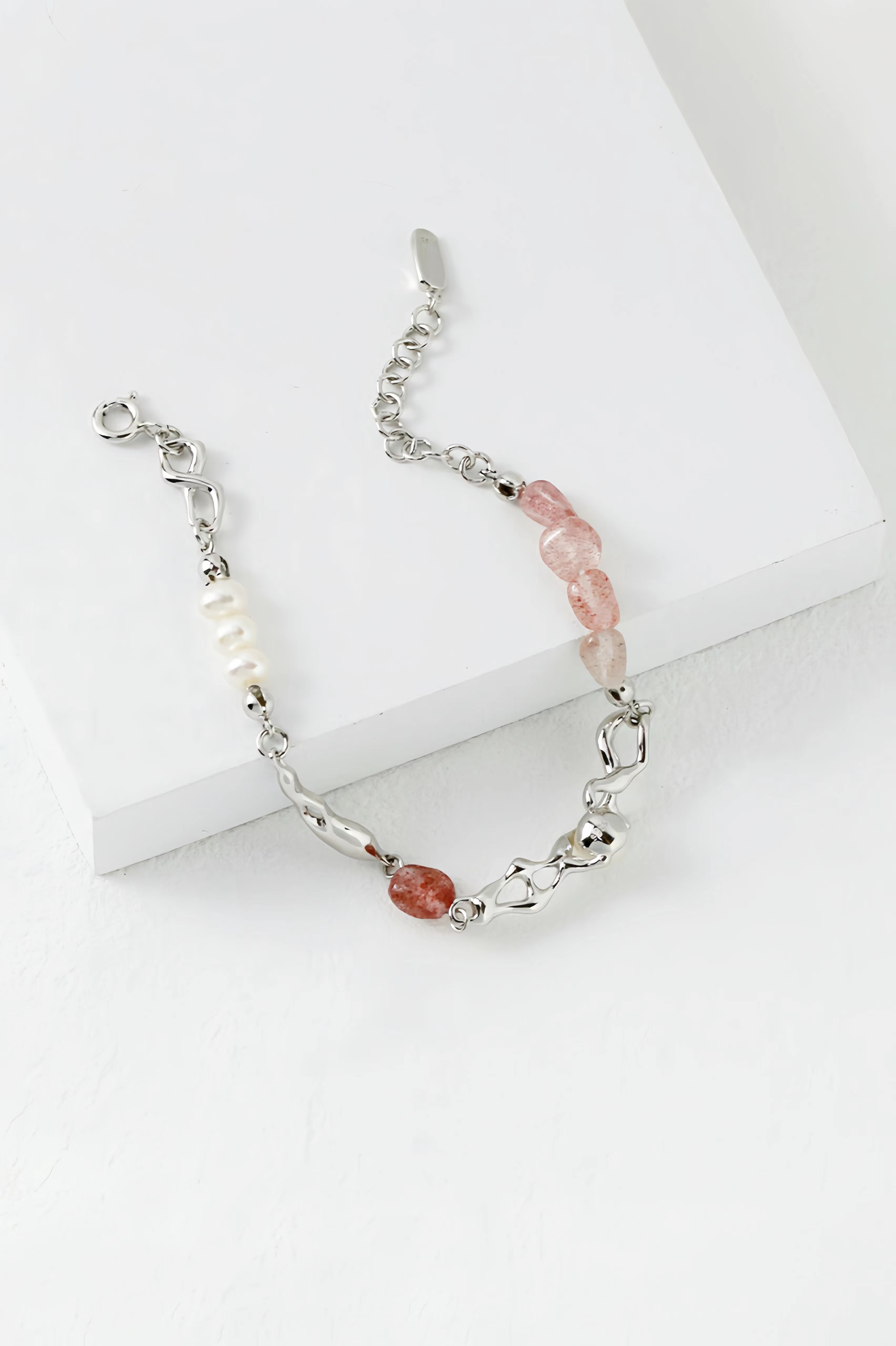 18K S95 sterling silver fashion temperament sweet senior sense of bracelet