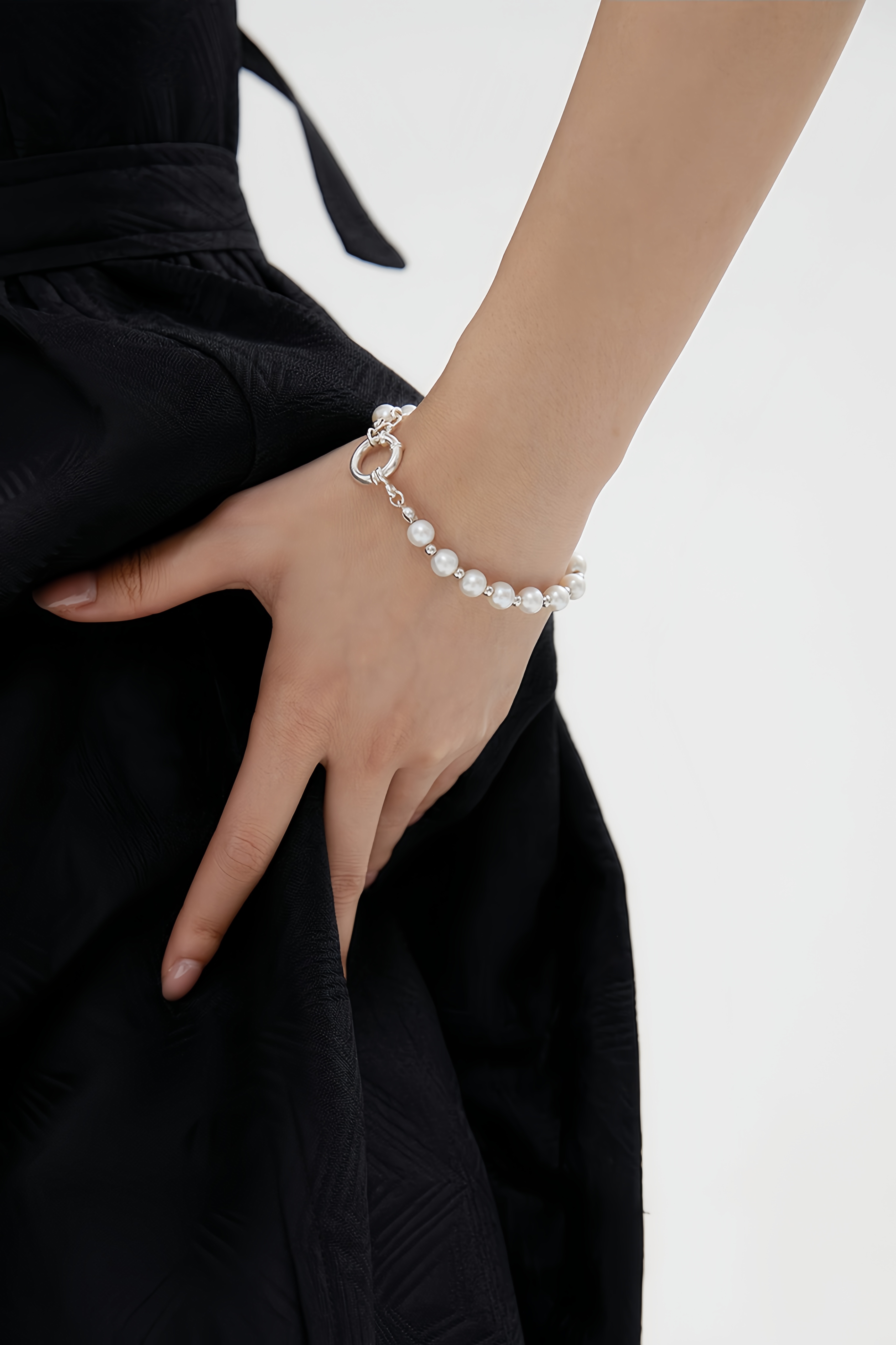 18K S925 Sterling Silver Fashion Cool Style Pearl Reinvention Collection