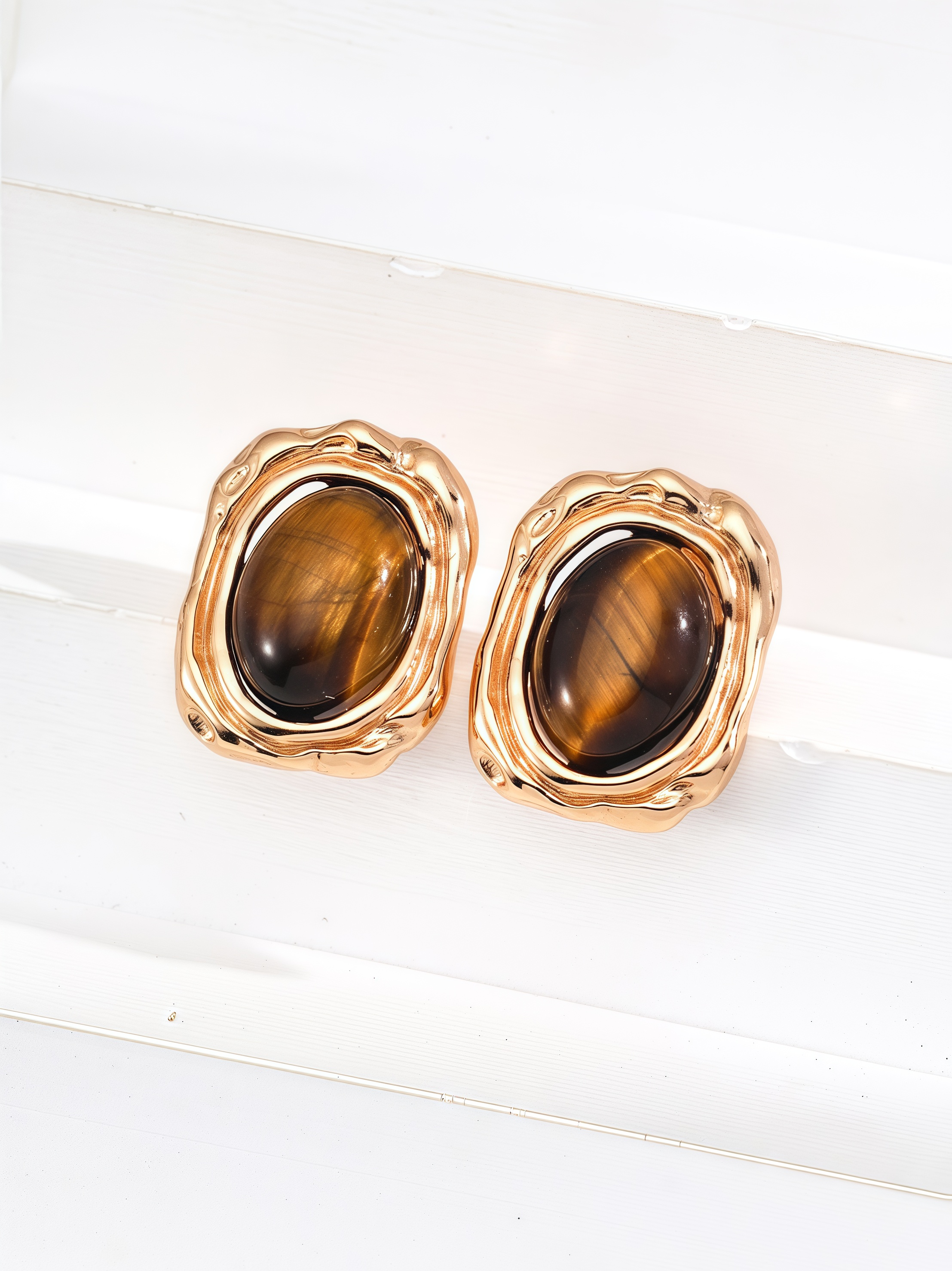 18KS925 Silver Natural Tiger Eye Stones Light Luxury Premium Earrings