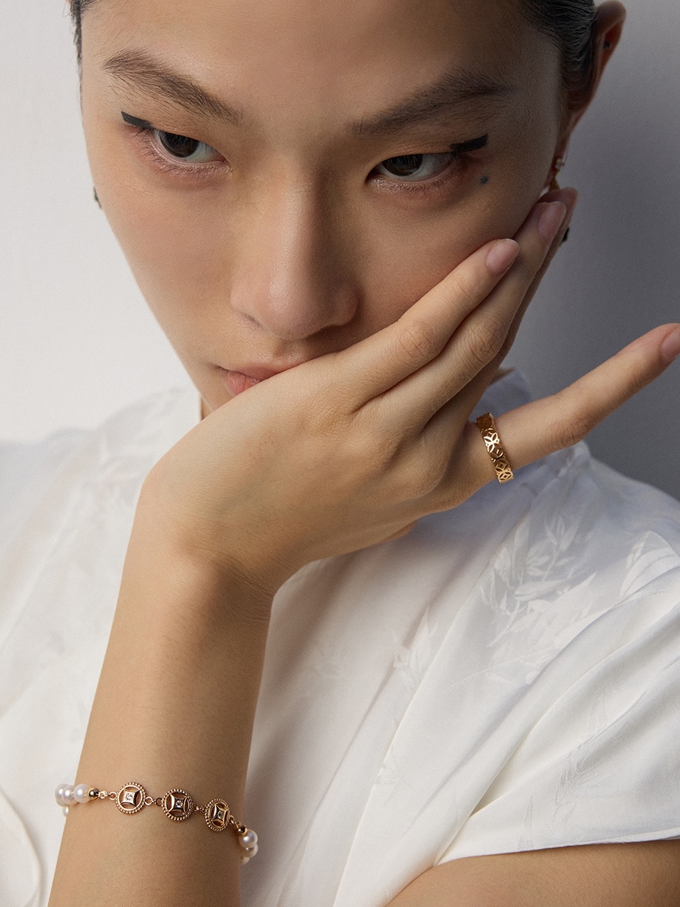 18K Qian Duo Duo Series 925 Sterling Silver Ring