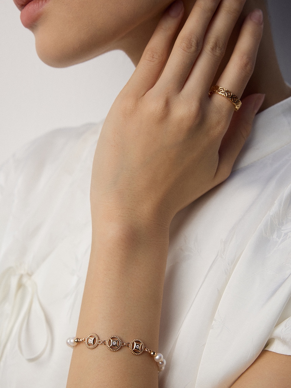 18K Qian Duo Duo Series 925 Sterling Silver Ring