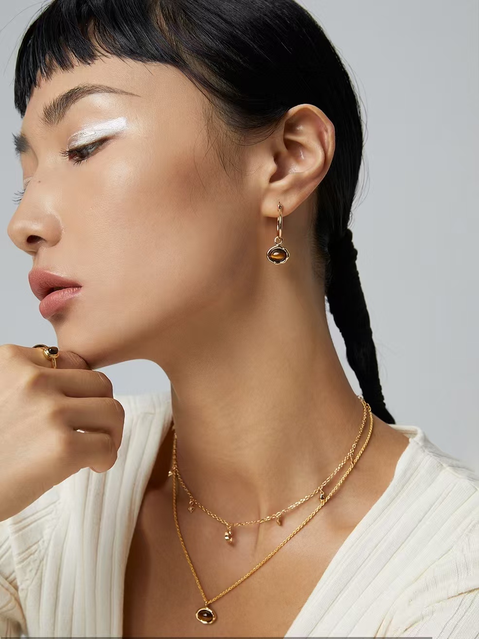 18K S925 Sterling Silver Fashion Noble Hundred Tiger Eye Stone Earrings