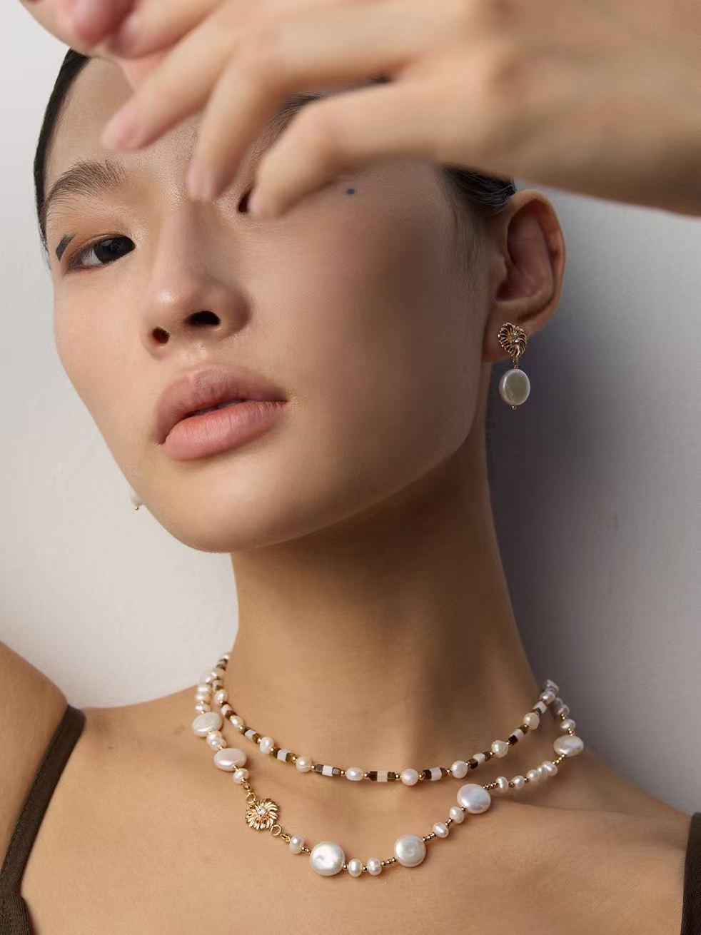 18K S925 Sterling Silver Fashion Retro Niche Pearl Earrings and Necklace