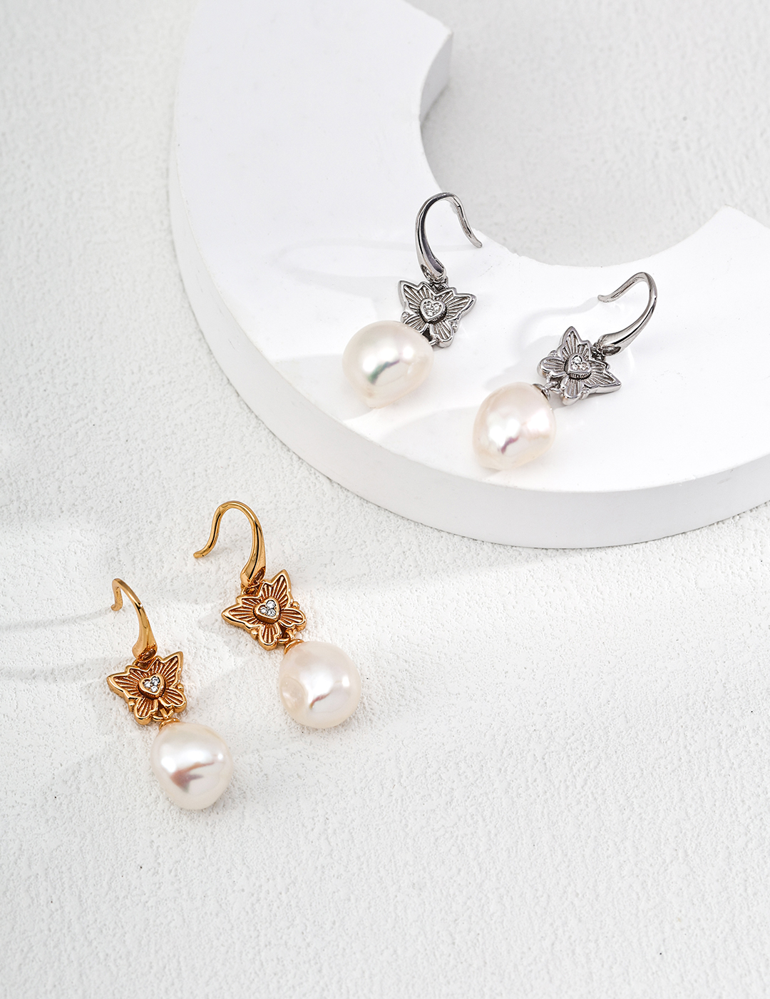 18K S925 sterling silver natural pearl earrings, a stylish and elegant retro and versatile design