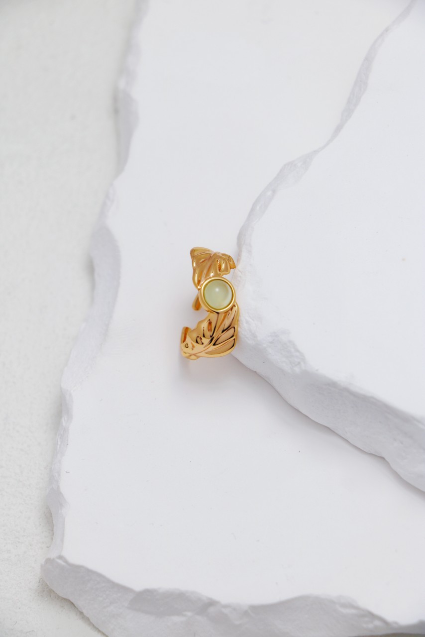 18K Gold and S925 Silver Fashionable Pink Calla Lily Chalcedony Ring