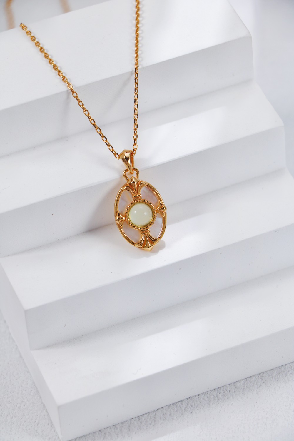 18K Gold & S925 Silver Vintage Fashion Grape Chalcedony White Shell Earrings, Necklace & Bracelet