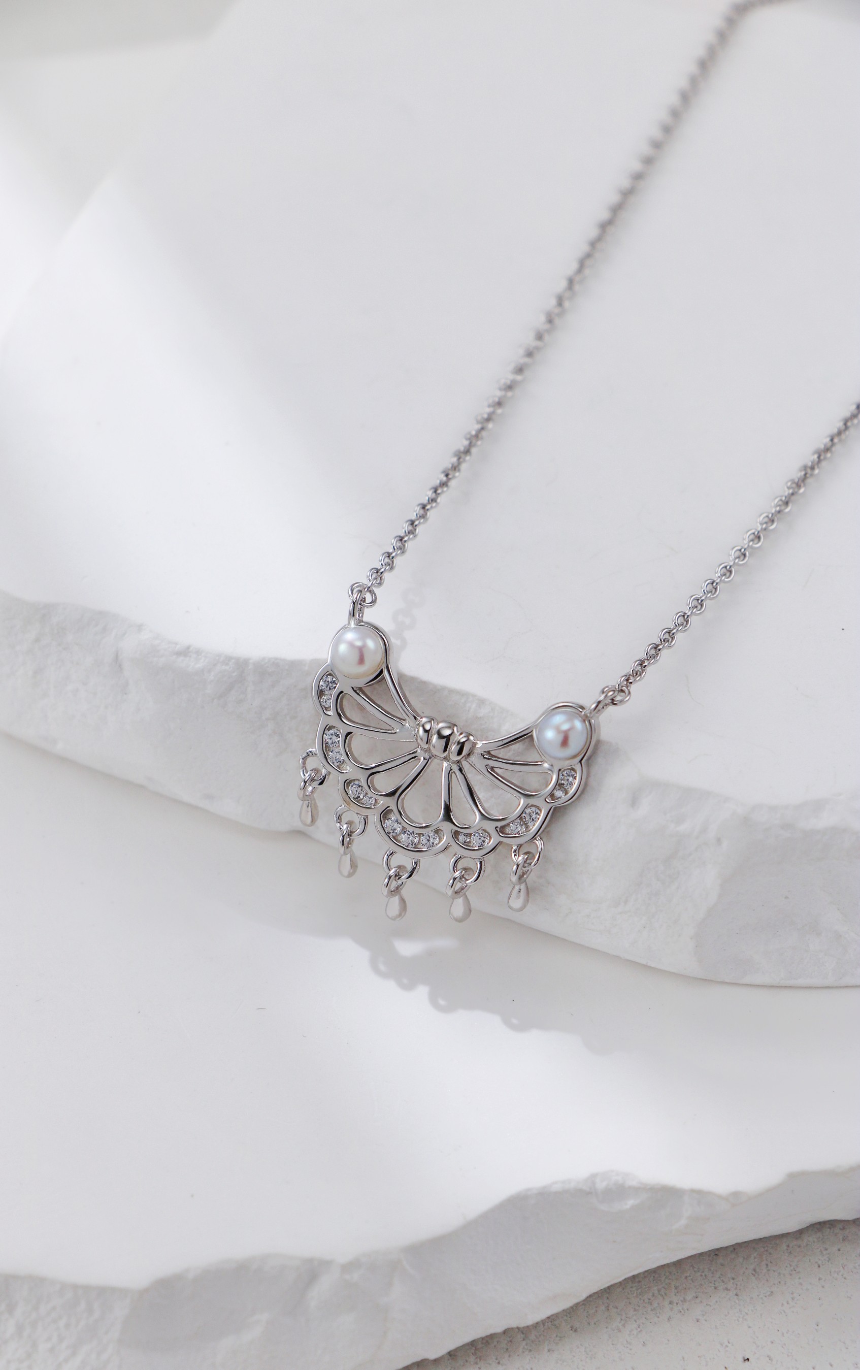 18K S925 Silver Fashionable, Exquisite, and Luxurious Lingyu Series Pearl Necklace