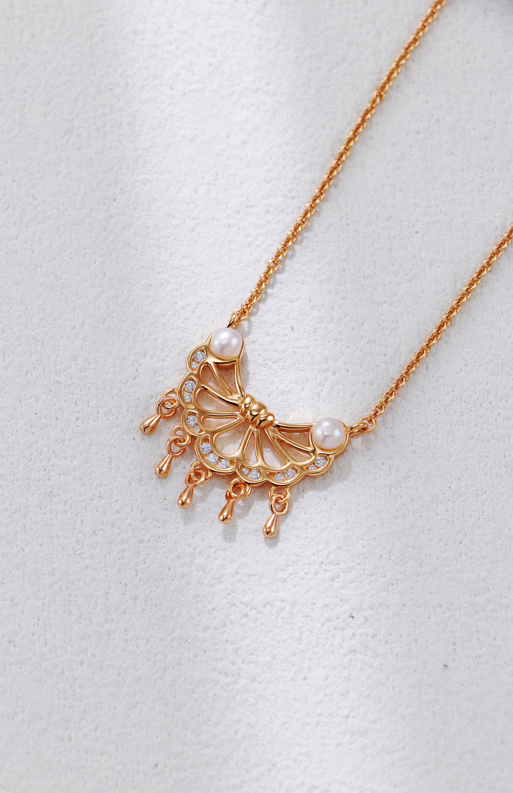 18K S925 Silver Fashionable, Exquisite, and Luxurious Lingyu Series Pearl Necklace