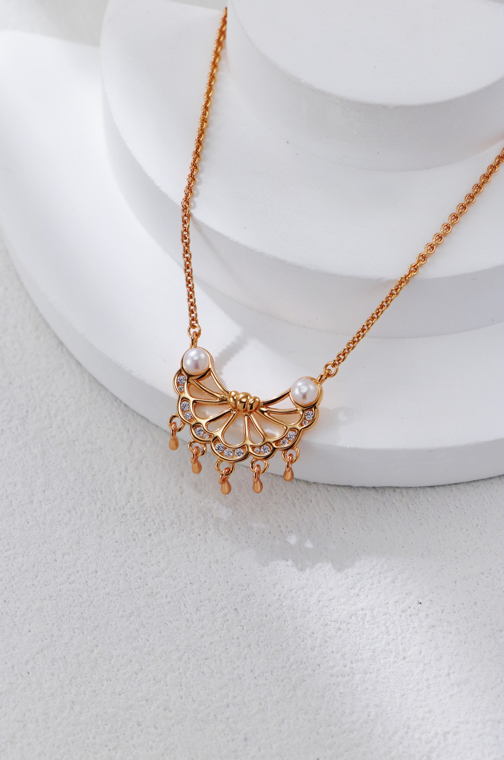 18K S925 Silver Fashionable, Exquisite, and Luxurious Lingyu Series Pearl Necklace