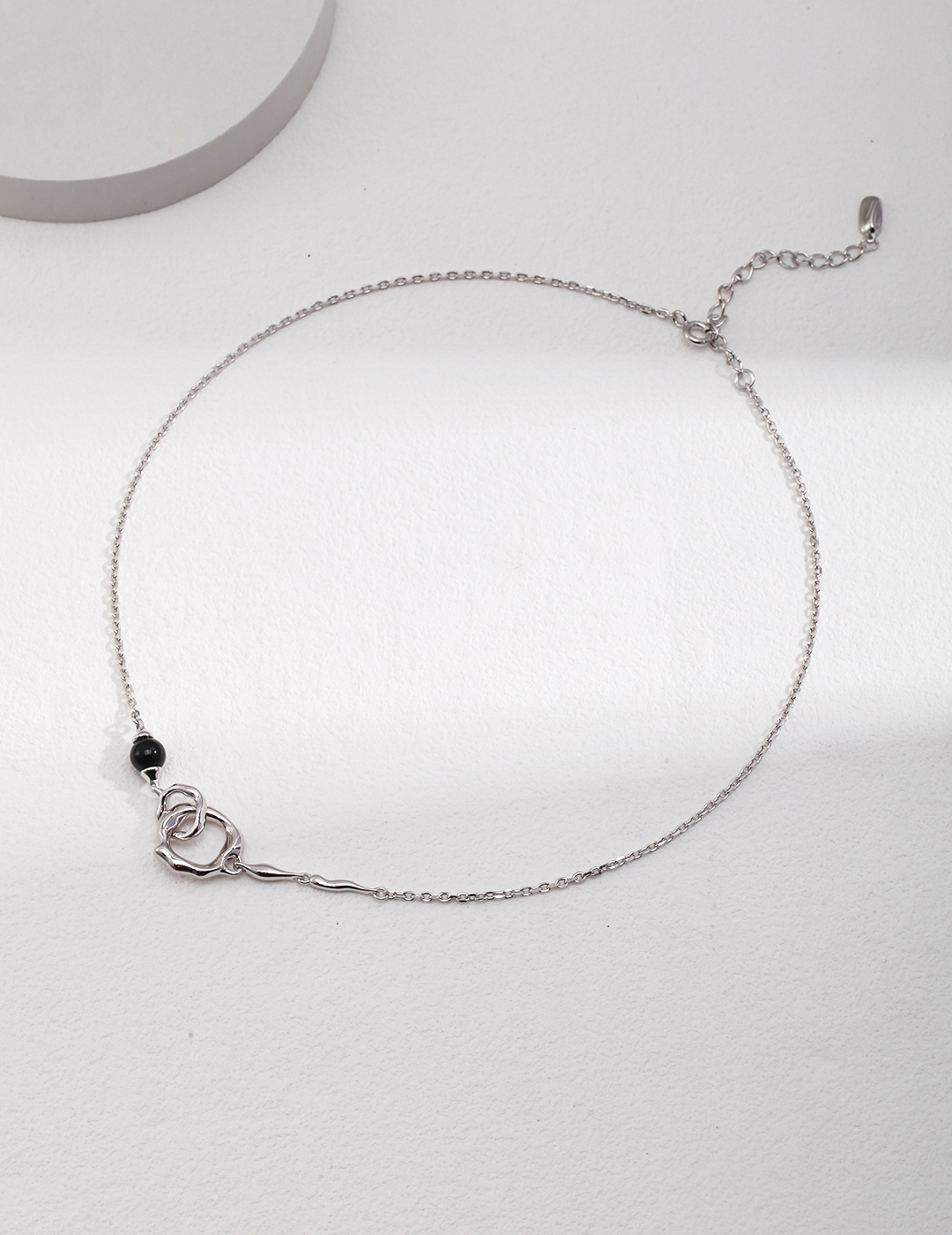 18K 925 Sterling Silver, Simple, Classic, and Exquisite Pearl and Agate Necklace