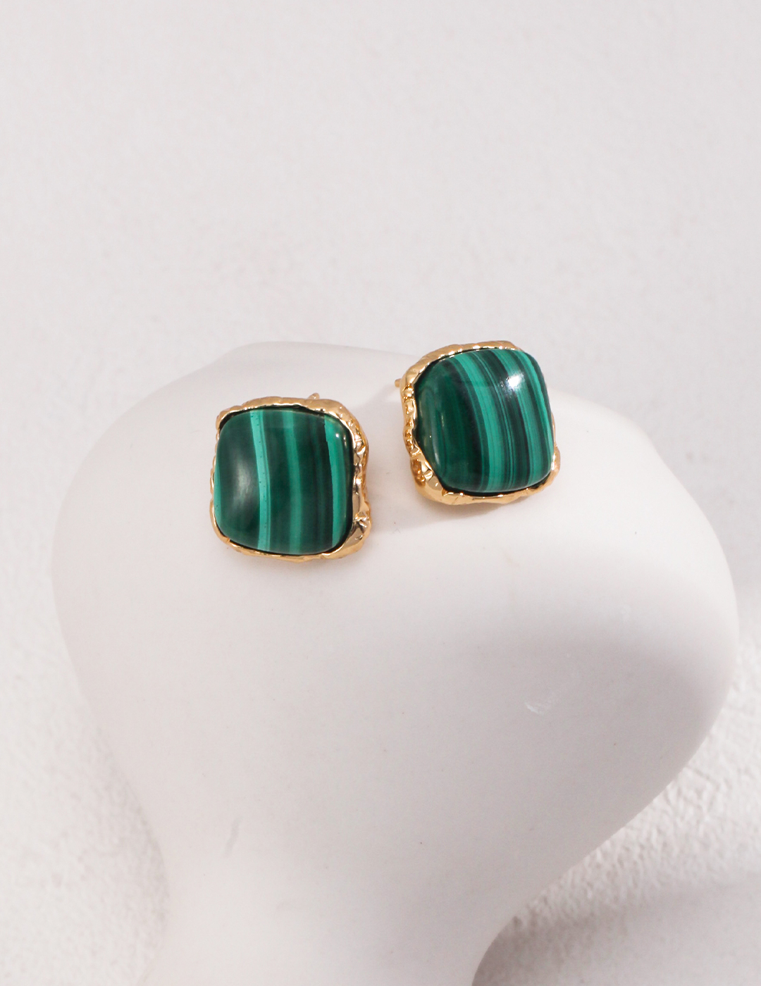 18K S925 Sterling Silver Vintage Fashionable and Elegant Malachite Earrings