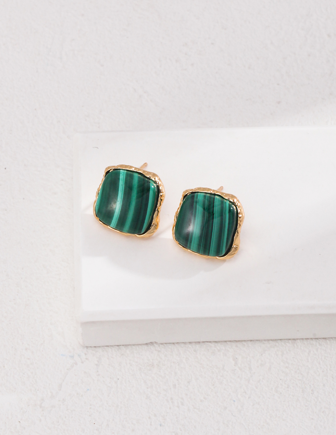 18K S925 Sterling Silver Vintage Fashionable and Elegant Malachite Earrings