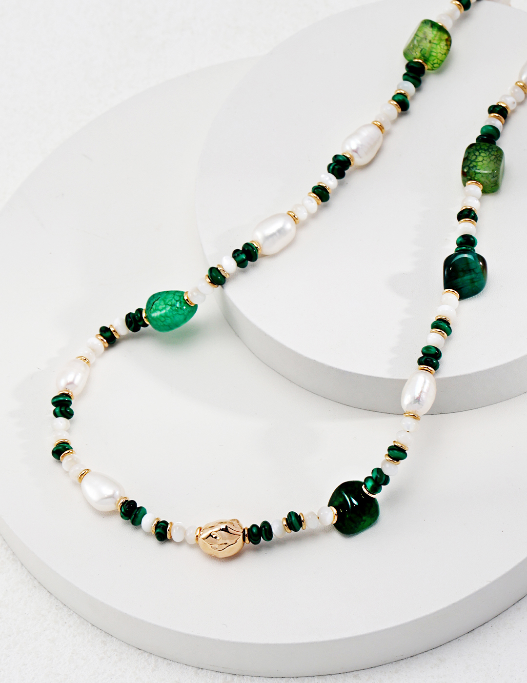 18K S925 Stylish High-End Sterling Silver Pearl and Agate Necklace