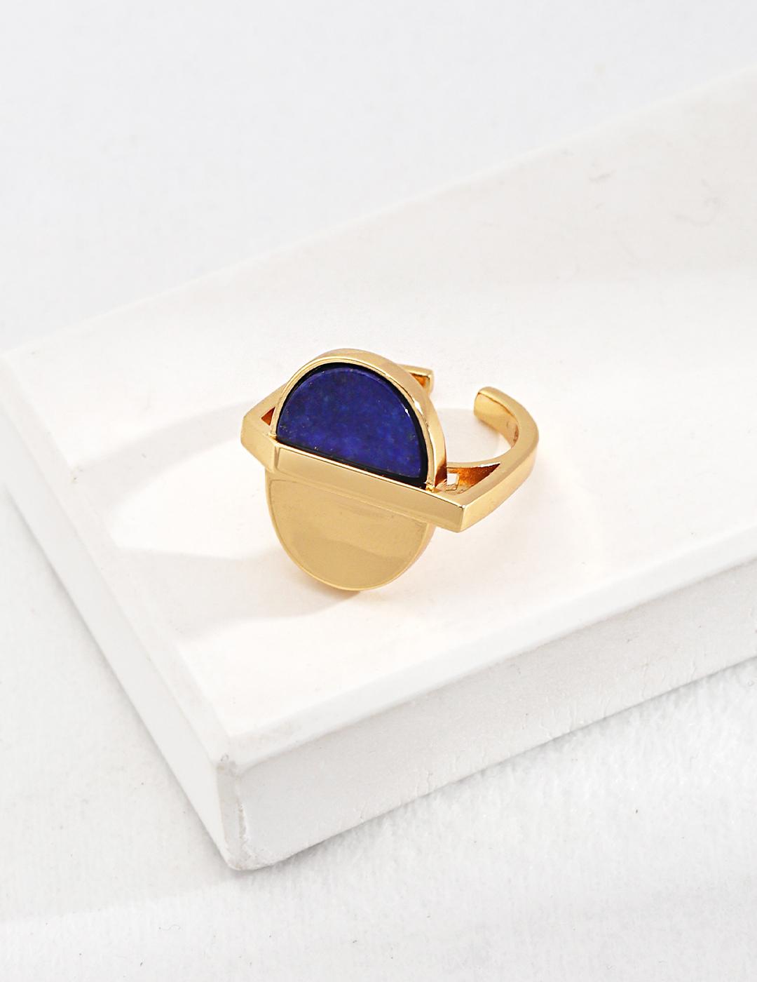18K 925 Sterling Silver Natural Lapis Lazuli Ring: Simple, vintage, and unique.