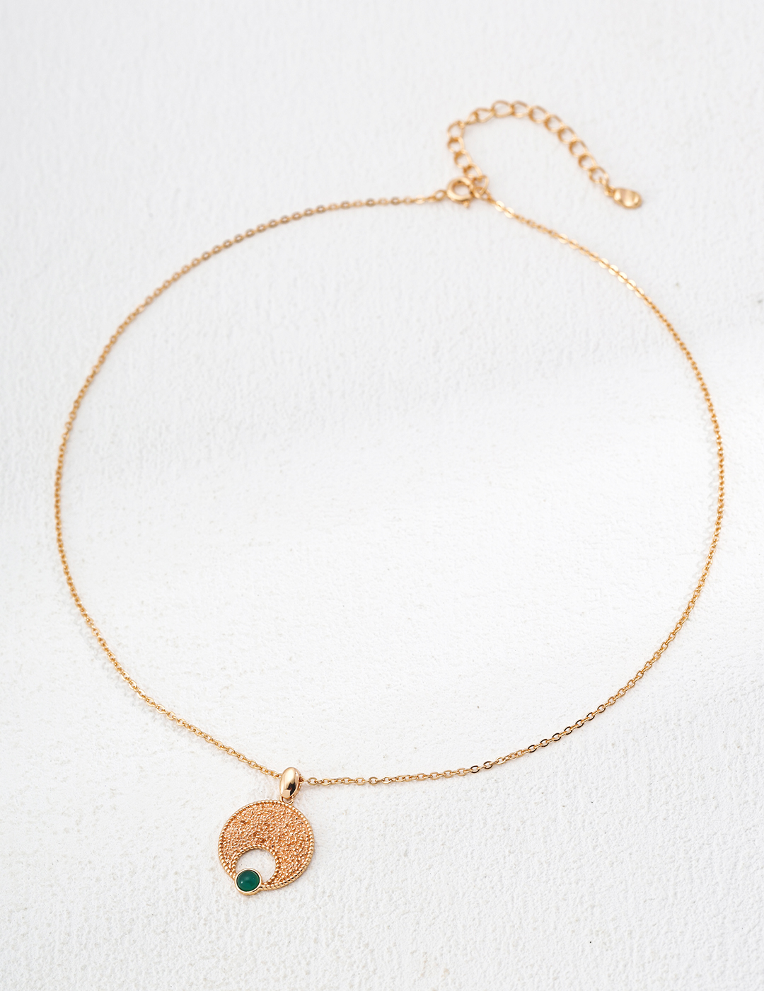 18K Gold and S925 Sterling Silver Simple High-End Green Chalcedony Pendant Necklace